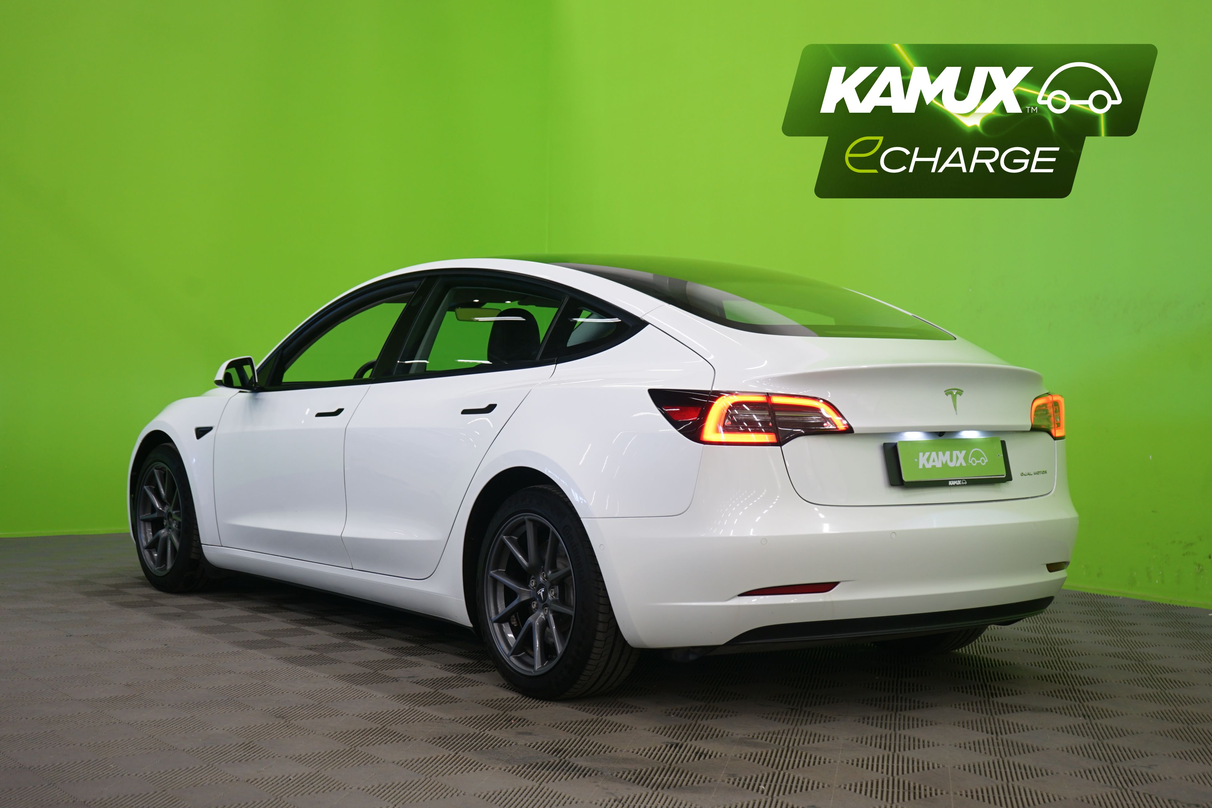 Tesla Model 3 Long Range Dual Motor AWD 2021, kuva 4/28