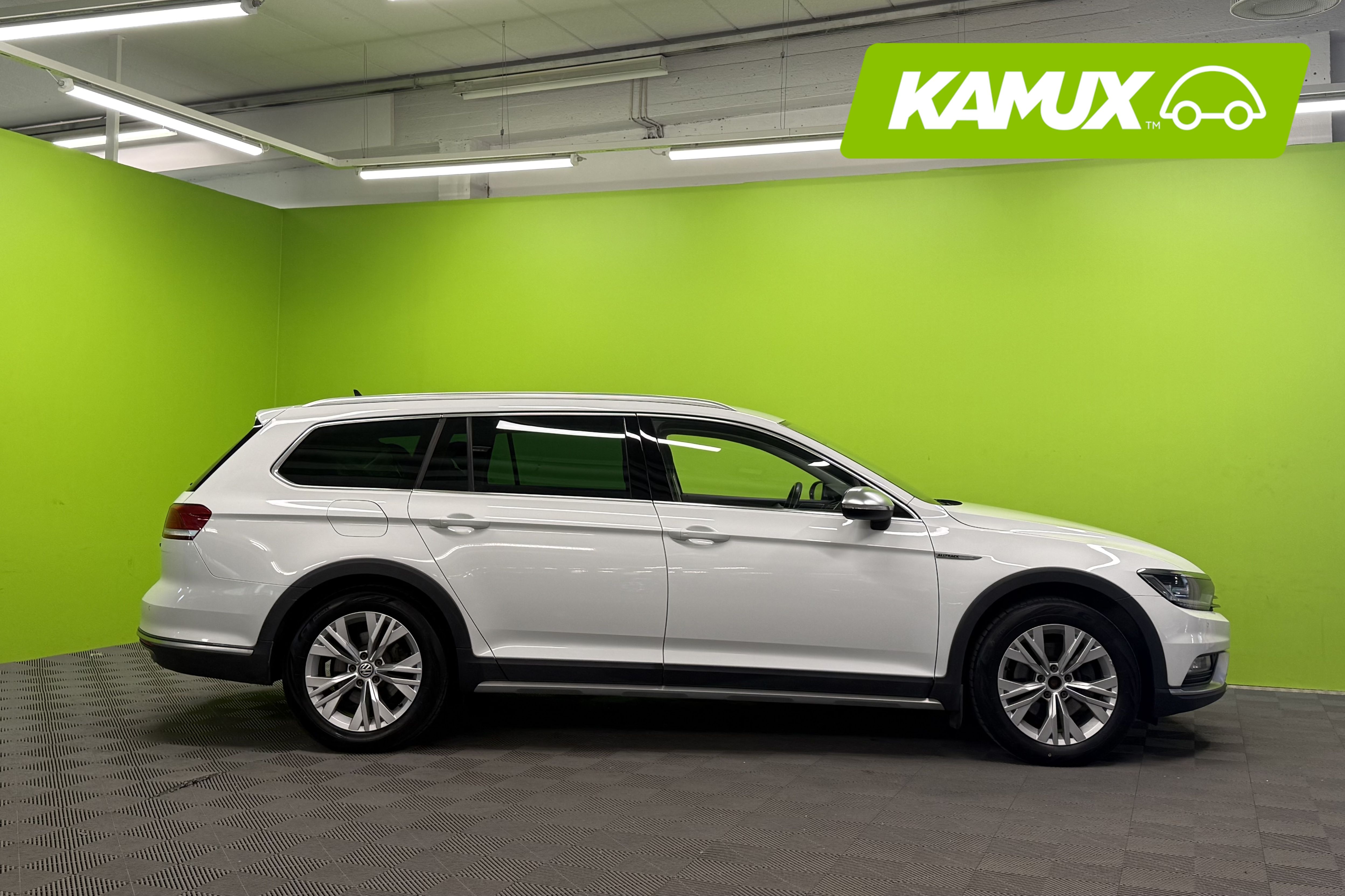 Volkswagen Passat 2017, kuva 2/26