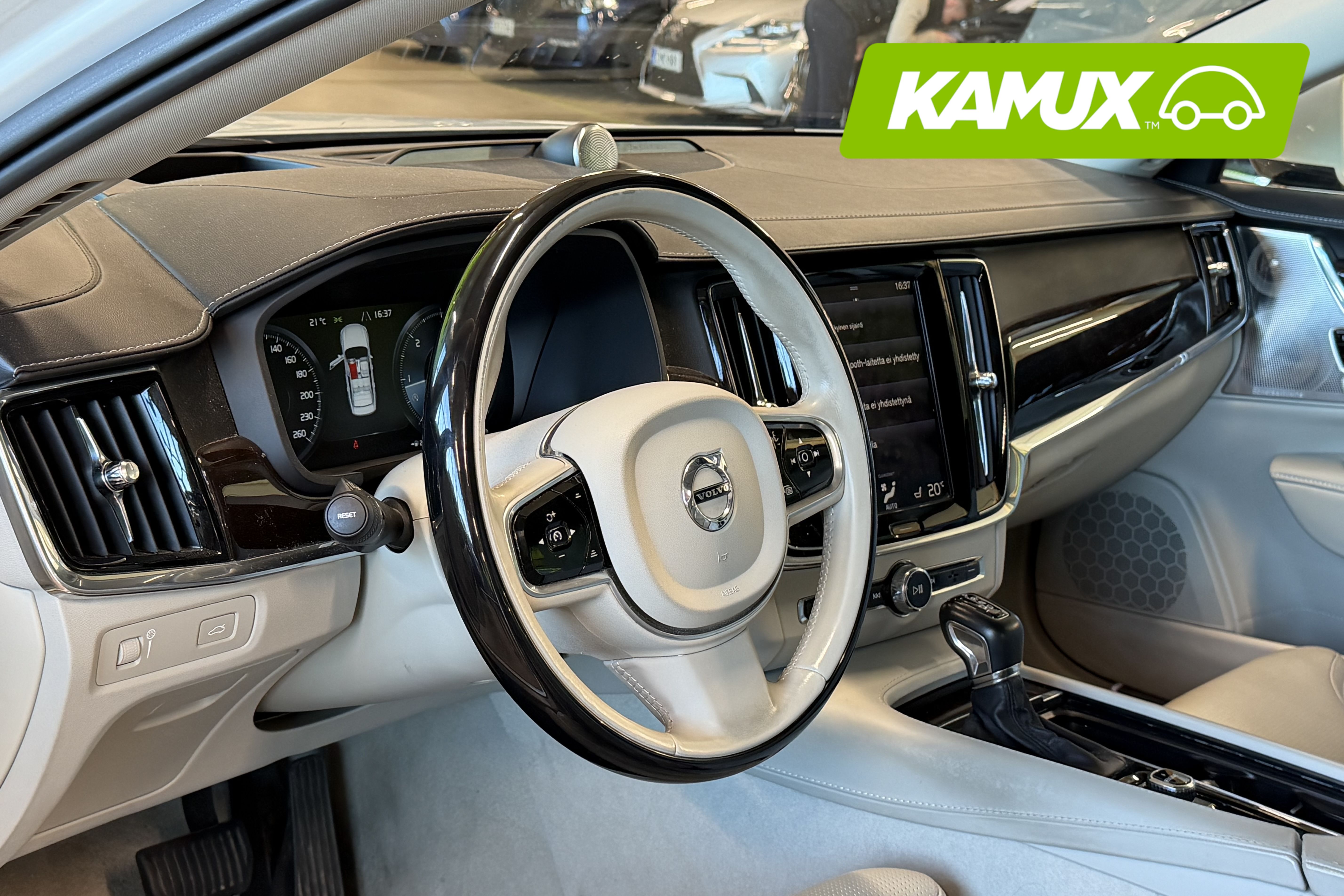 Volvo S90 D4 Inscription 2017, photo 3/10
