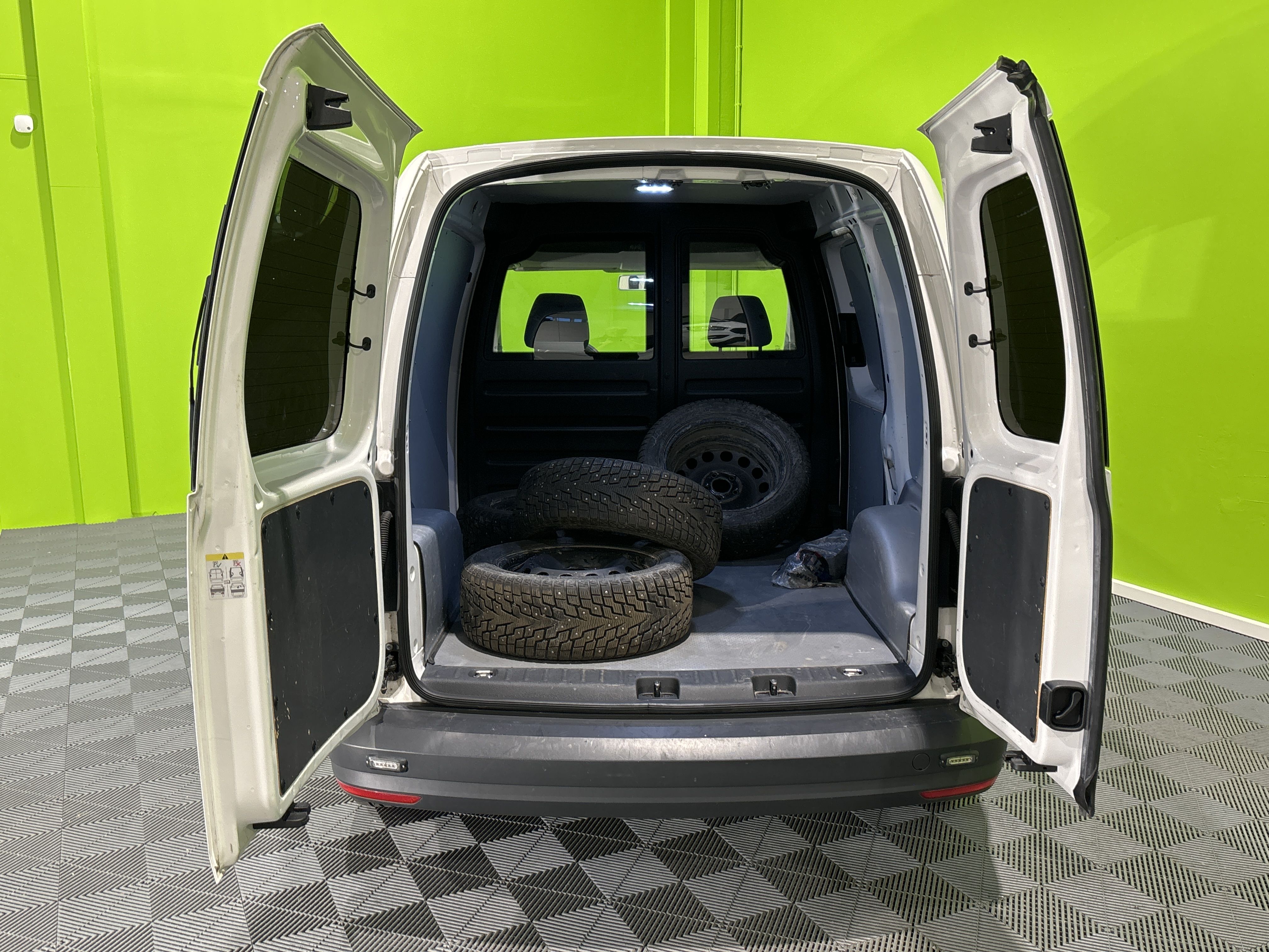 Volkswagen Caddy 1.4 TGI 81Kw 2019, photo 6/17