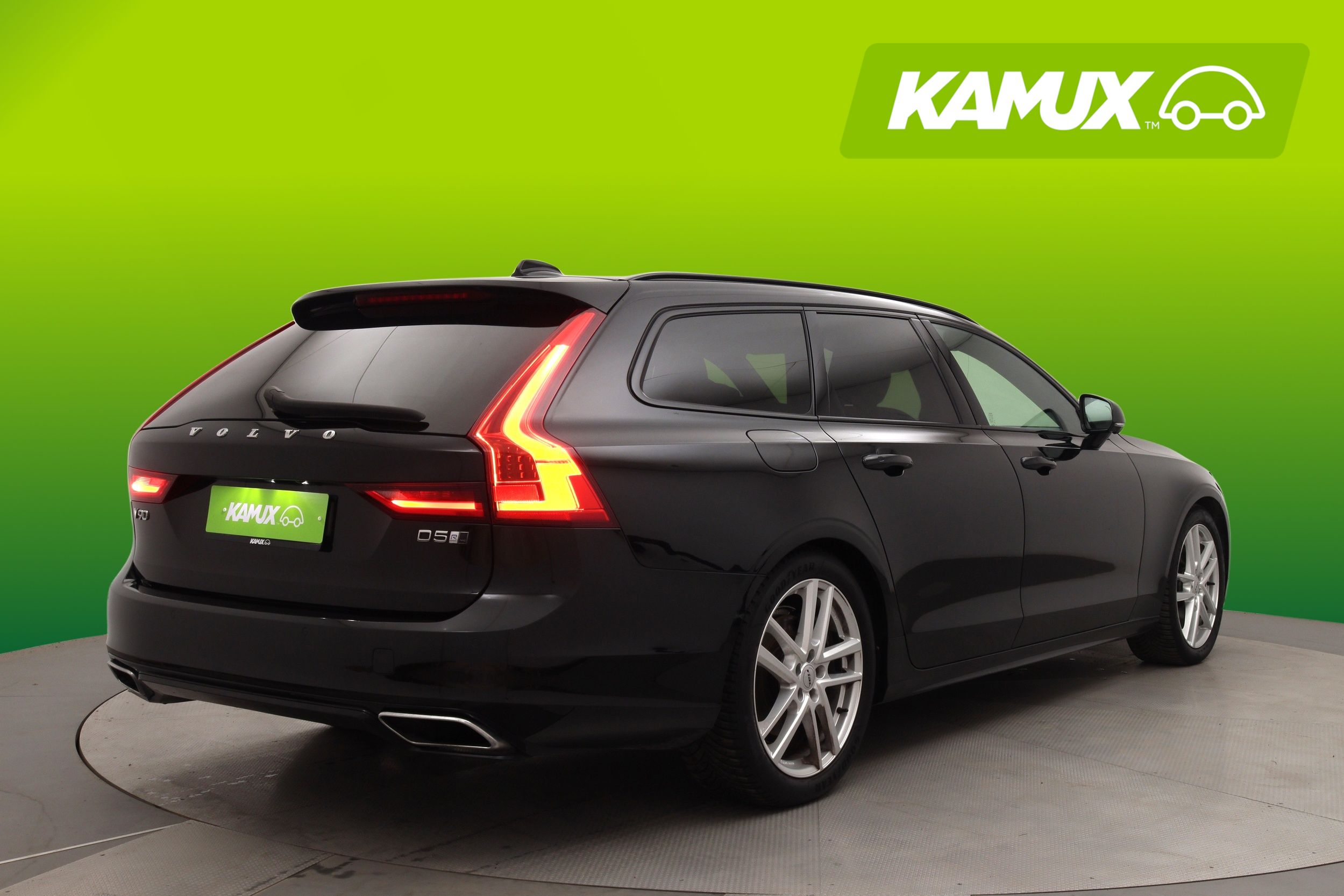 Volvo V90 D5 AWD R-Design aut 2020, kuva 3/30