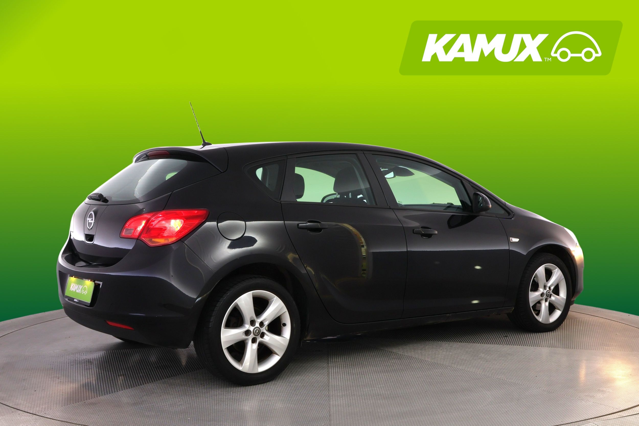 Opel Astra 2010, kuva 2/18