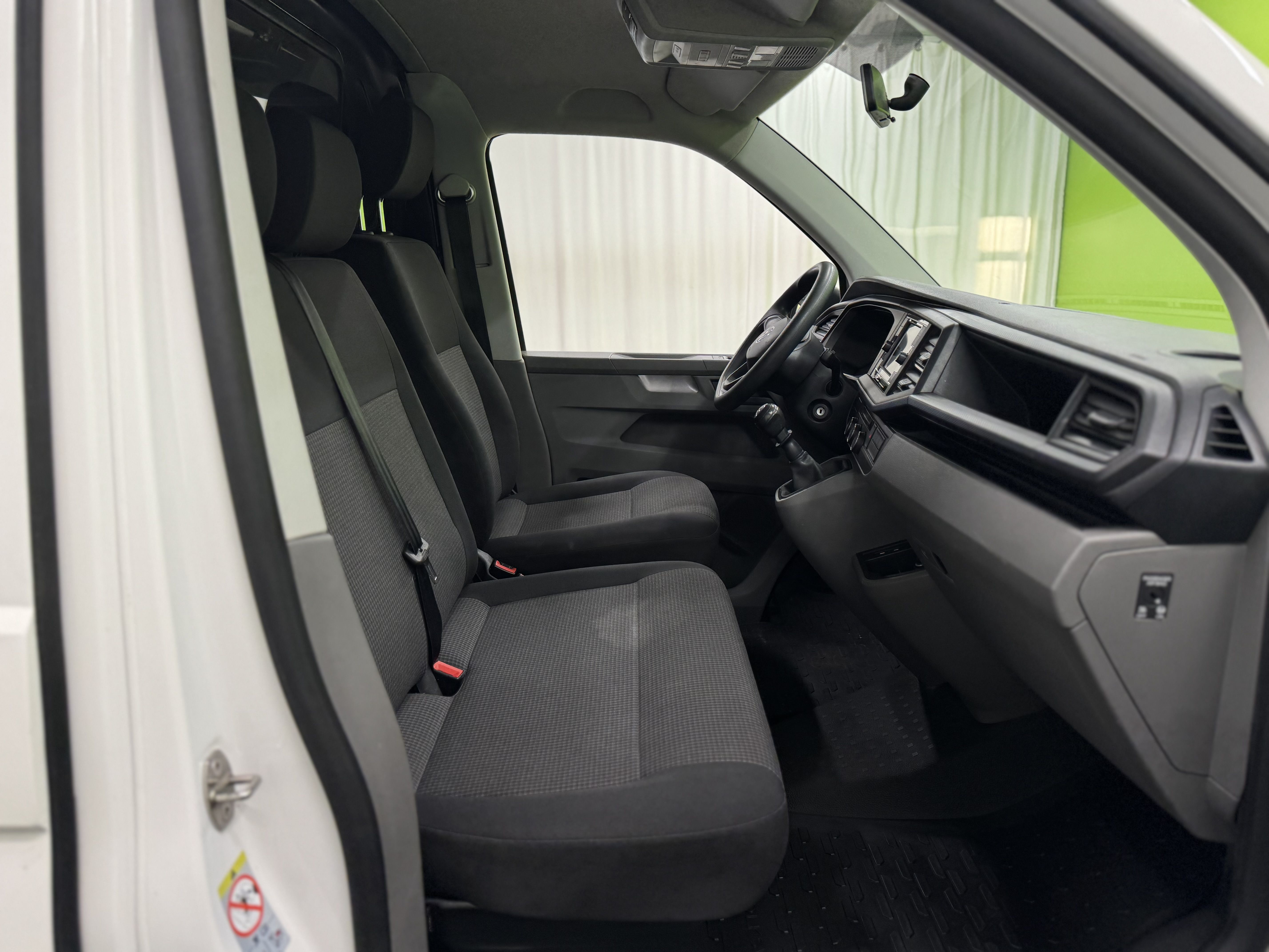 Volkswagen Transporter 2021, bild 7/15