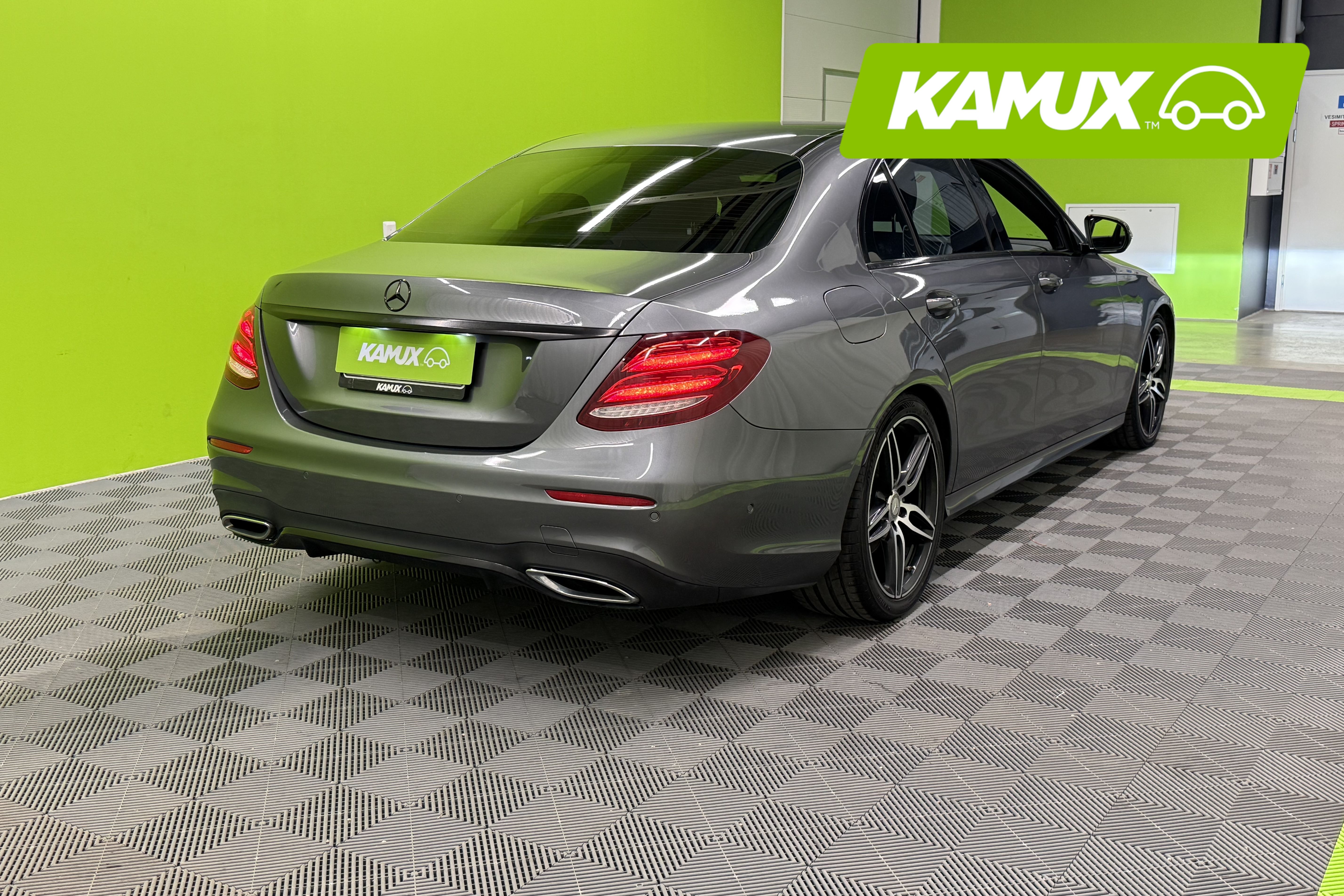 Mercedes-Benz E 2017, kuva 3/15