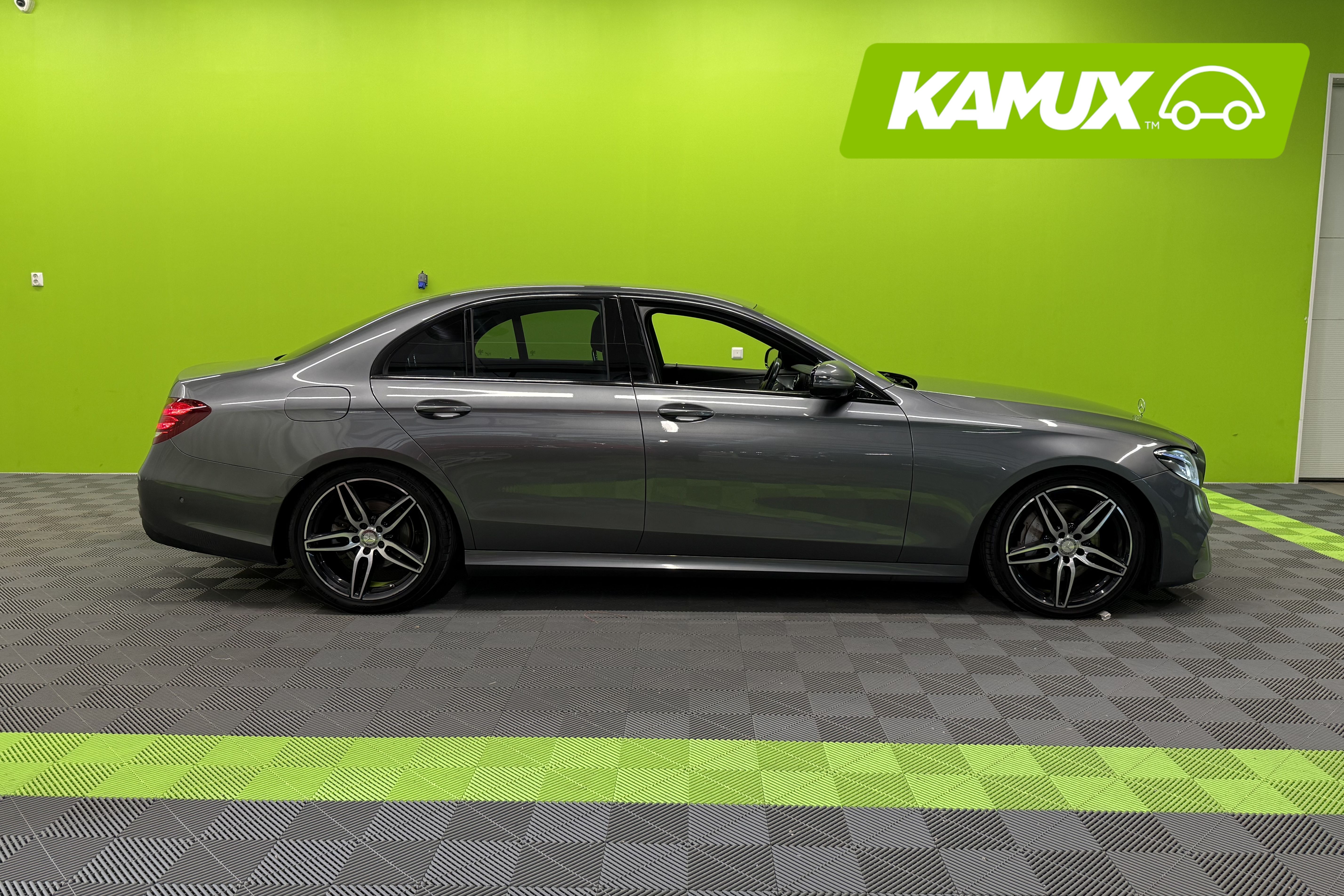 Mercedes-Benz E 2017, kuva 2/15