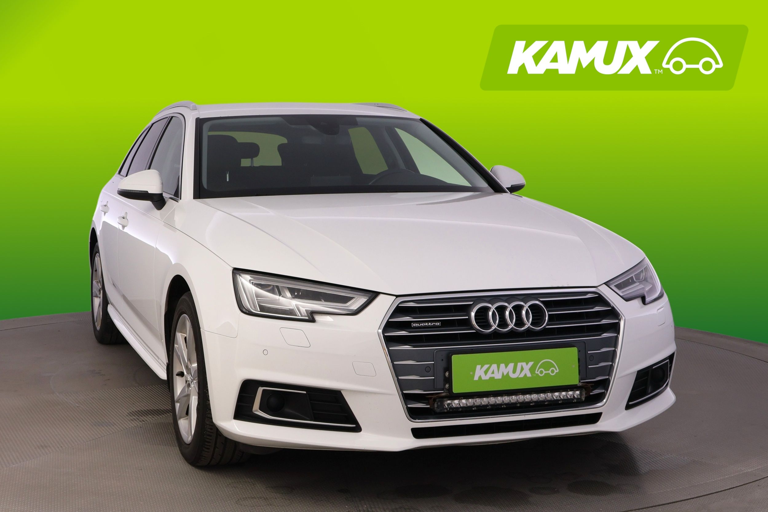 Audi A4 2018, photo 6/21