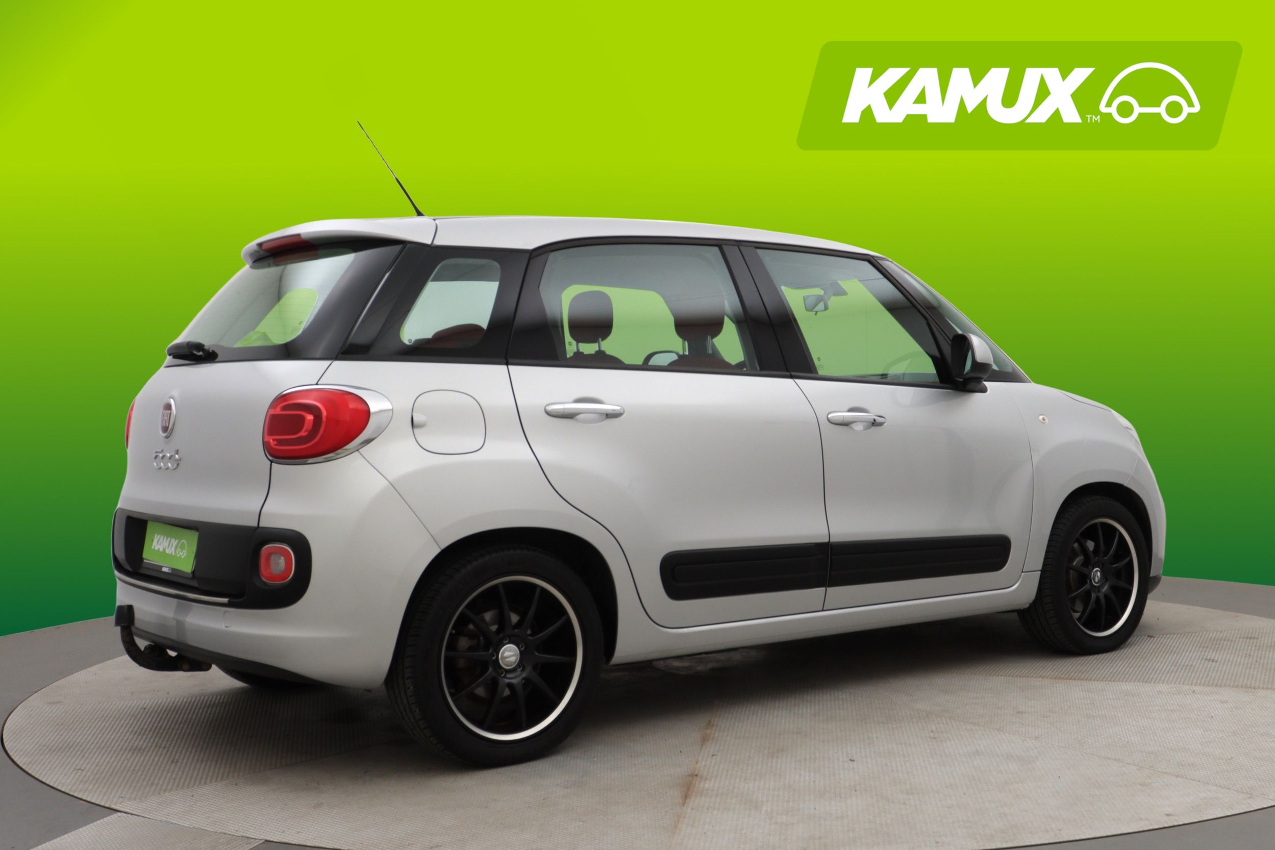 Fiat 500L Easy 1,4 95hv Bensiini 2013, photo 2/28