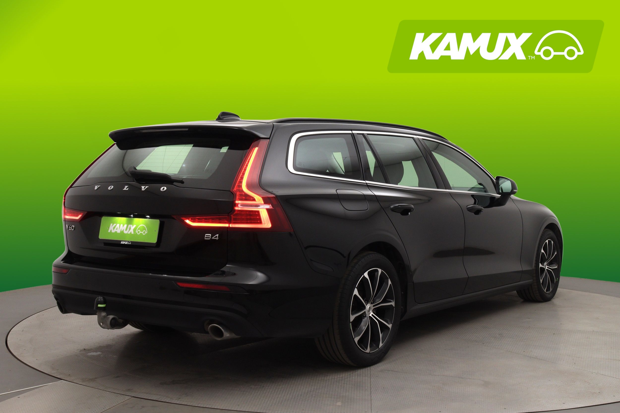 Volvo V60 2022, photo 3/29