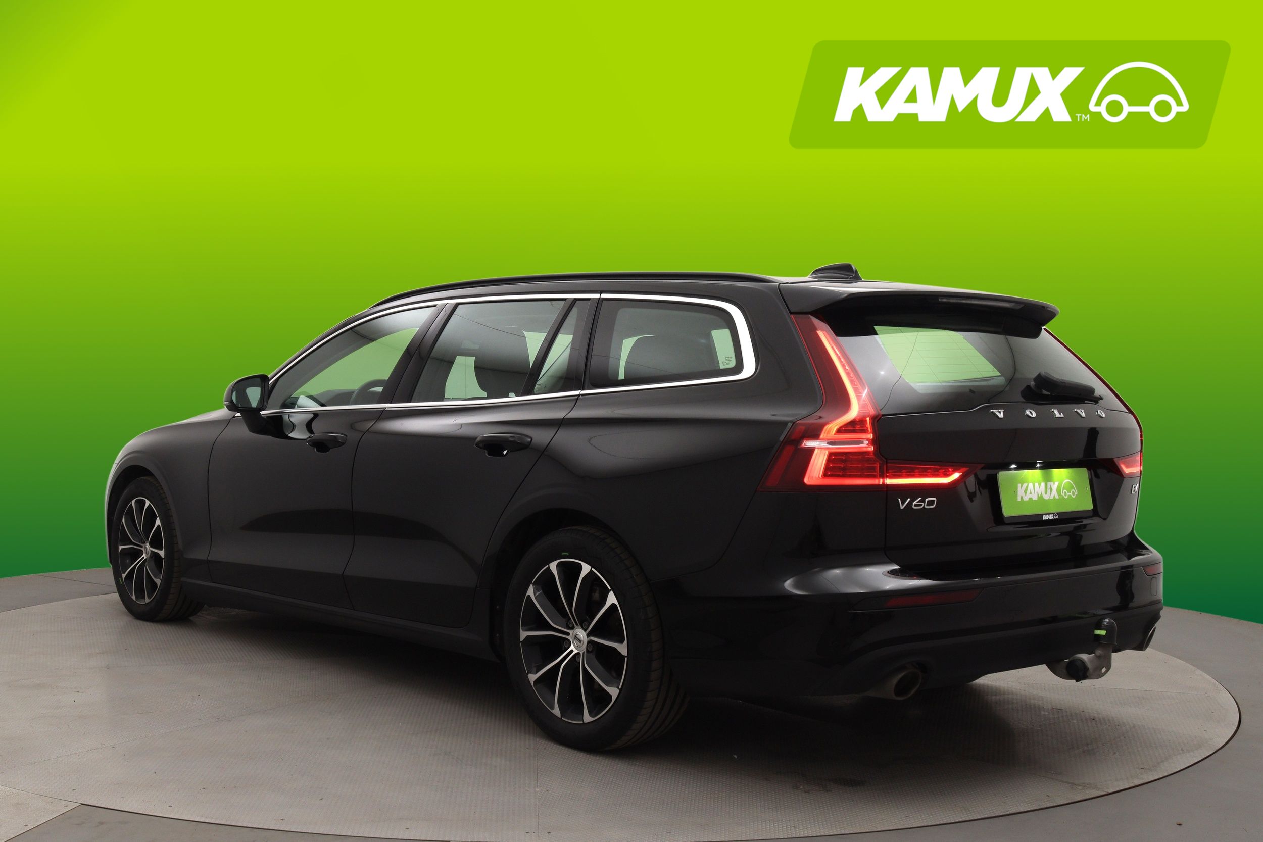 Volvo V60 2022, photo 4/29
