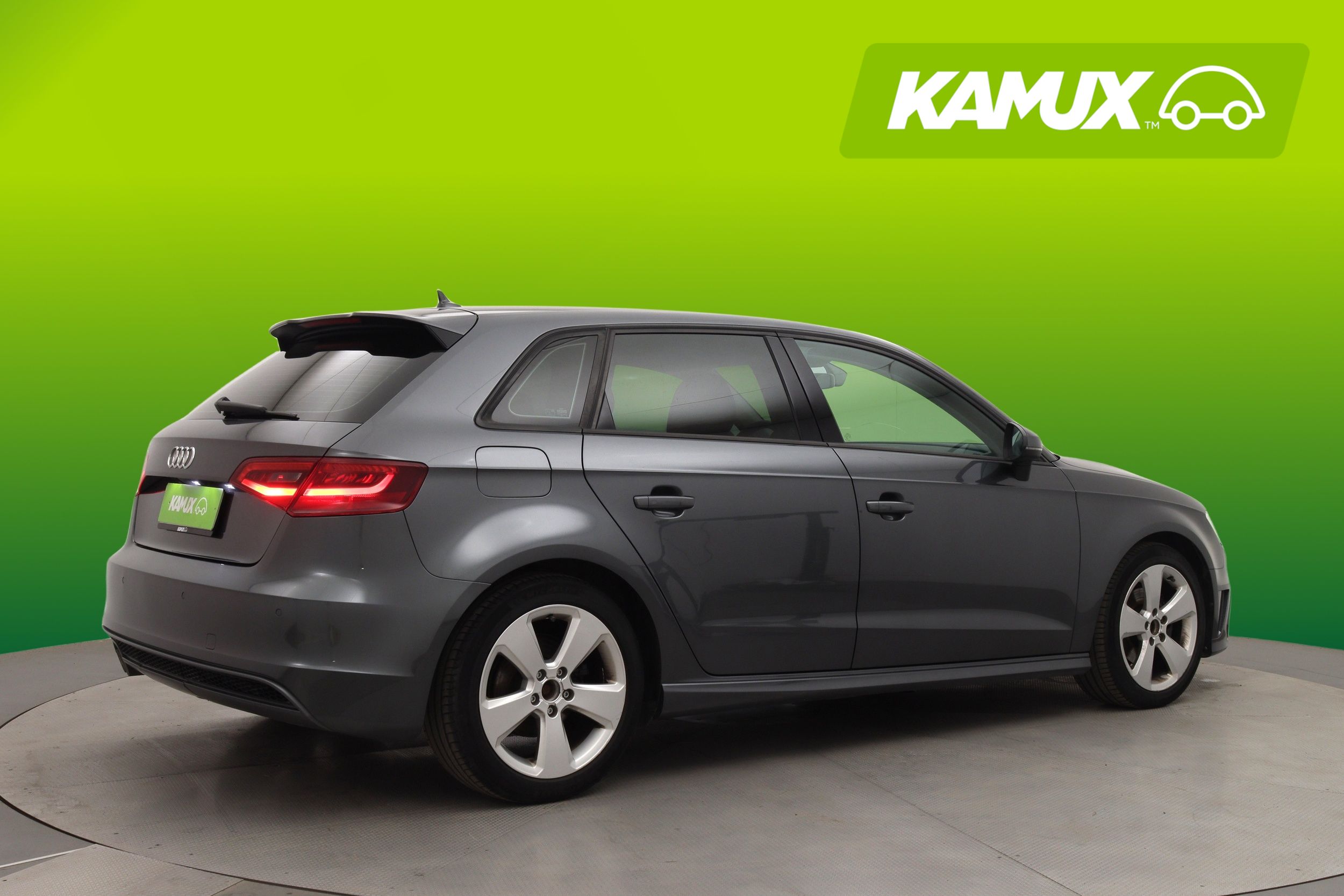 Audi A3 2015, photo 2/24