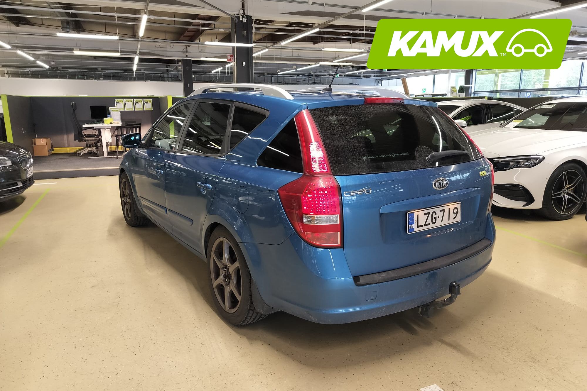 Kia Ceed 1,6 ISG Active SW EcoDynamics 2010, kuva 2/5