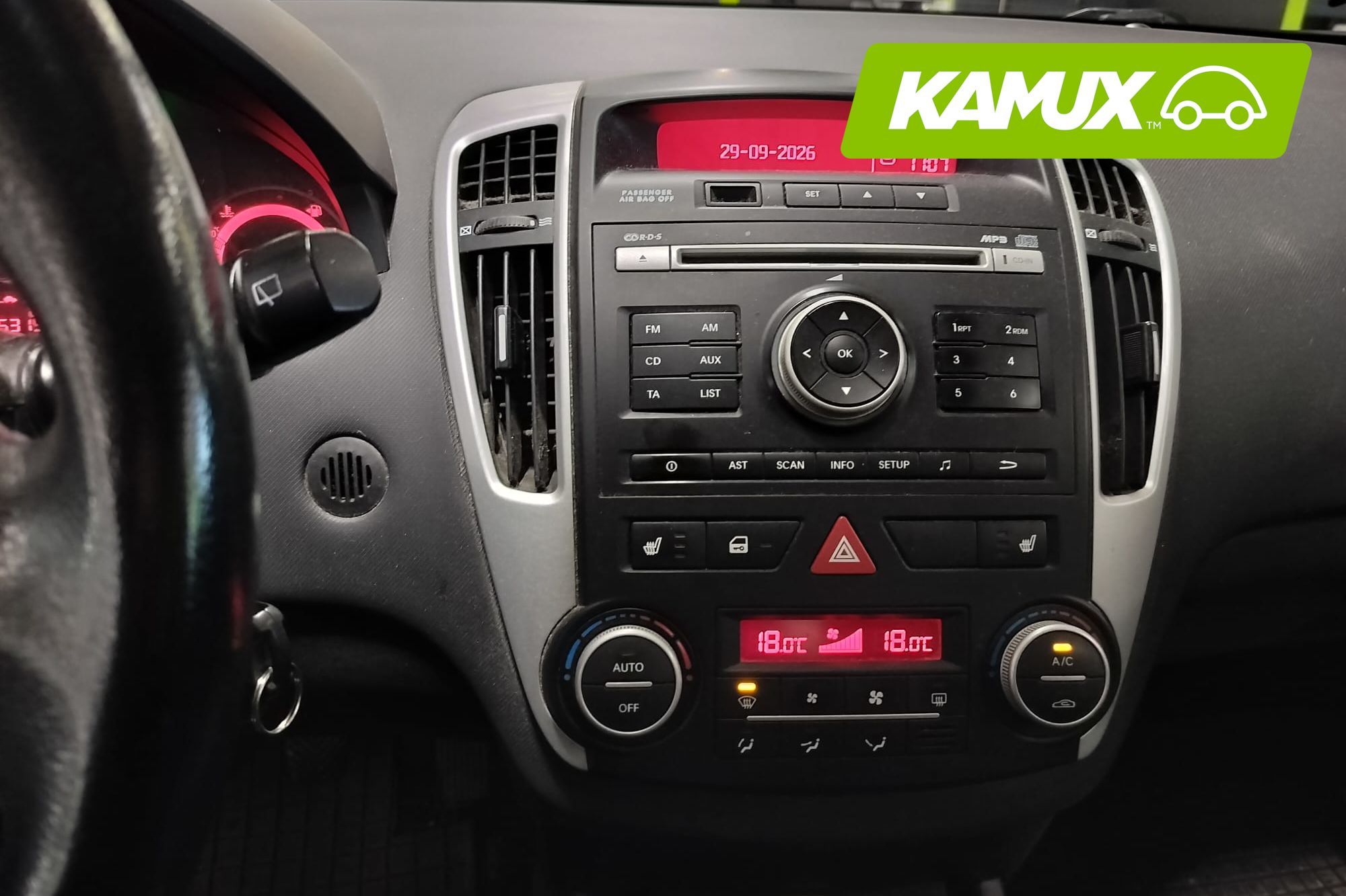 Kia Ceed 1,6 ISG Active SW EcoDynamics 2010, kuva 4/5