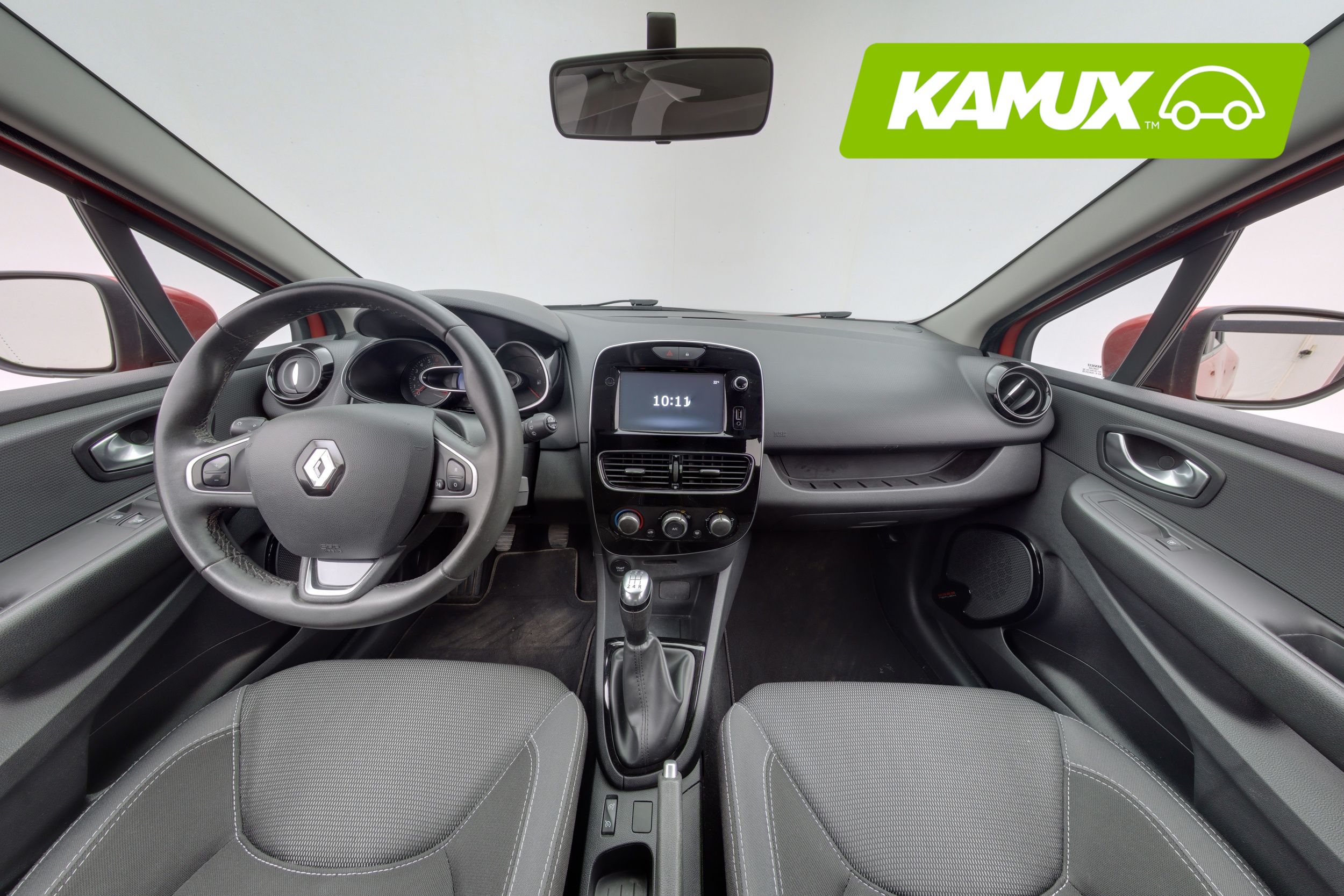 Renault Clio 2018, photo 7/28