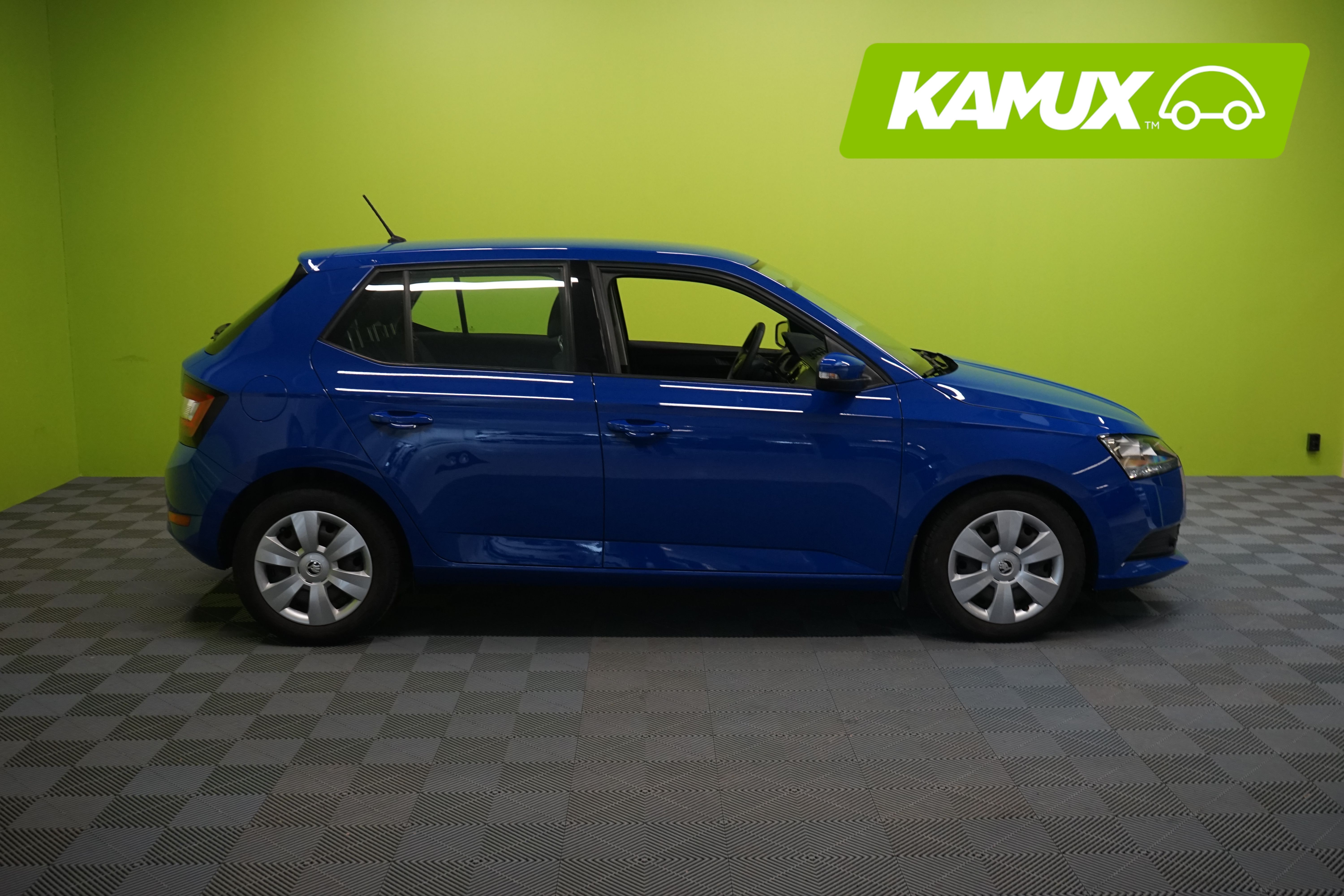 Skoda Fabia 1.0 TSI Active 2021, kuva 2/19