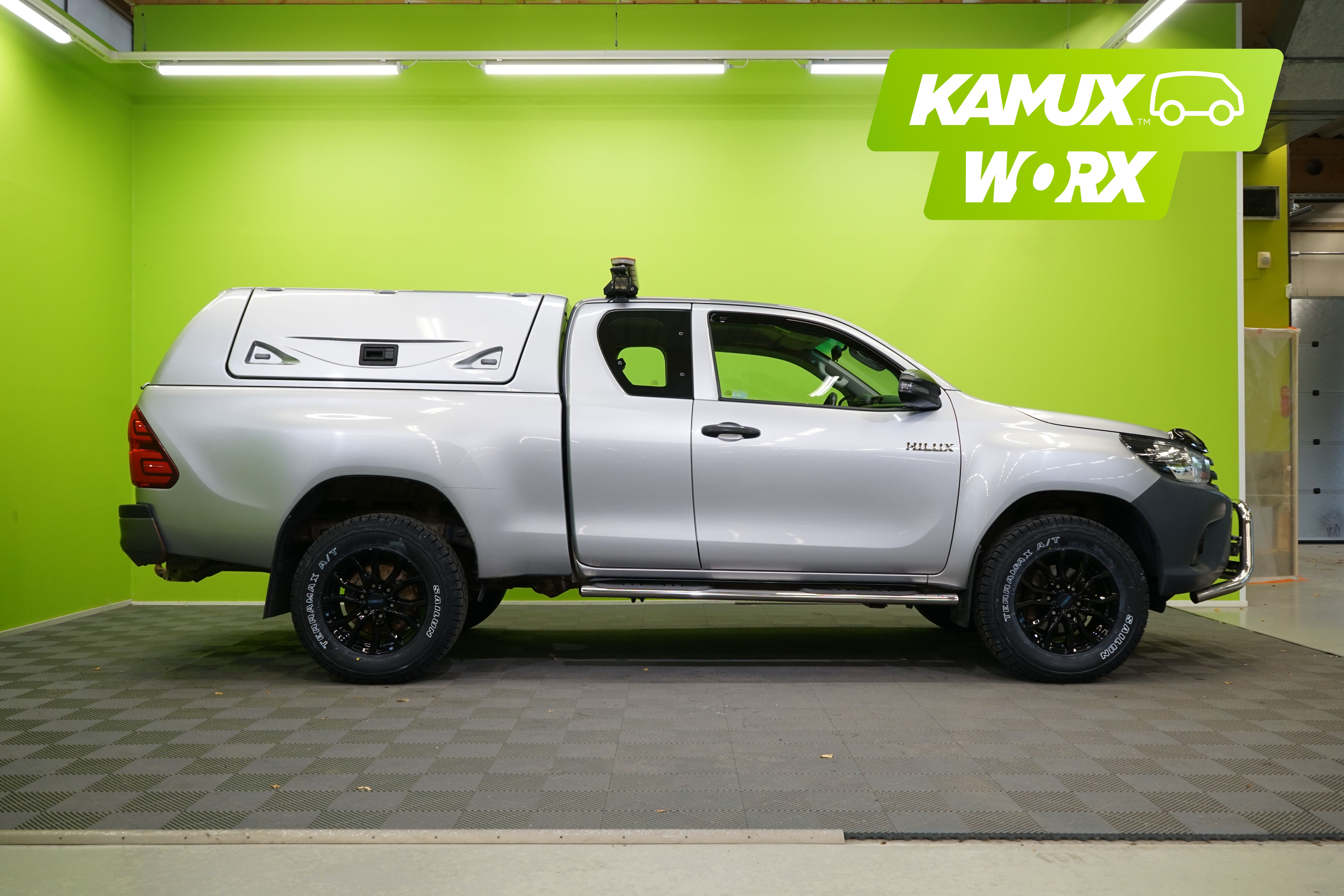 Toyota Hilux 2.4 D-4D Extra Cab Duty 4x4 2018, kuva 2/18