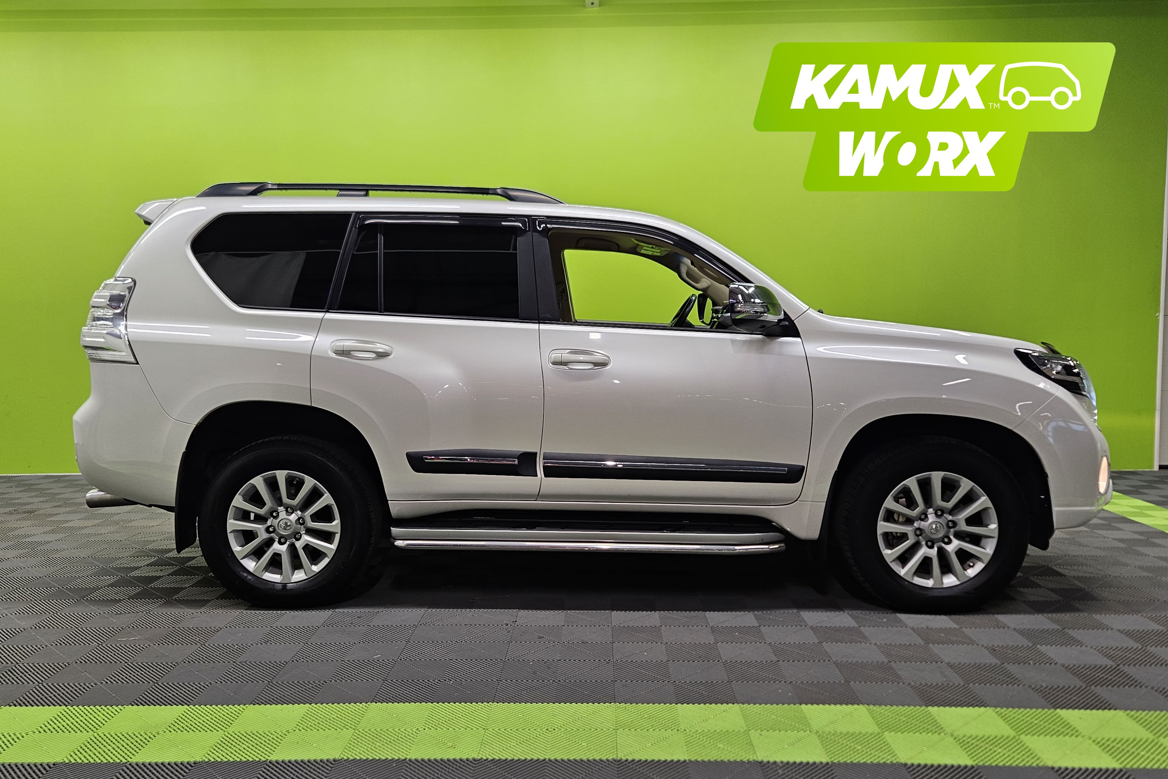 Toyota Land Cruiser 2016, kuva 2/23