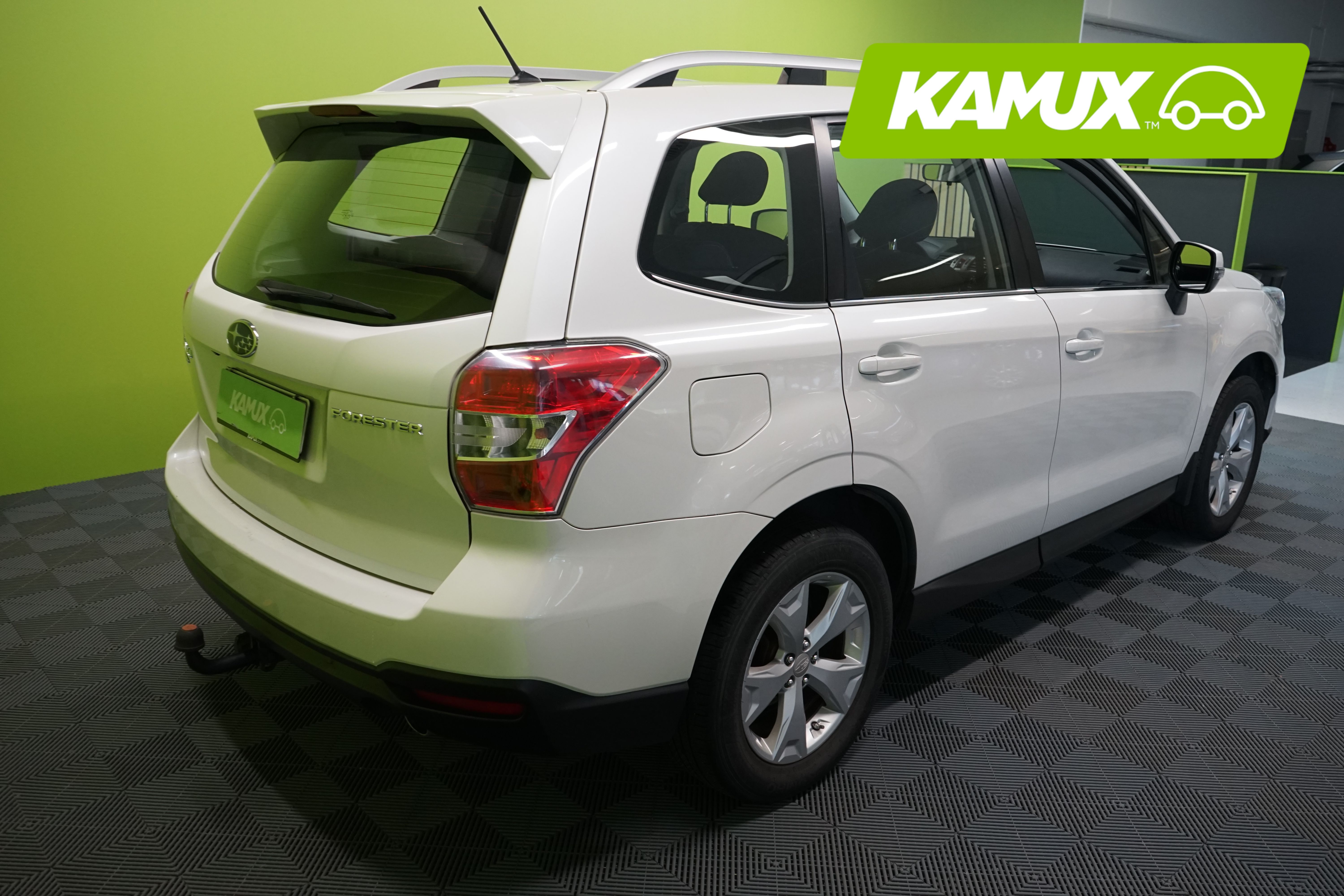 Subaru Forester 2,0i XS CVT 2014, kuva 3/24