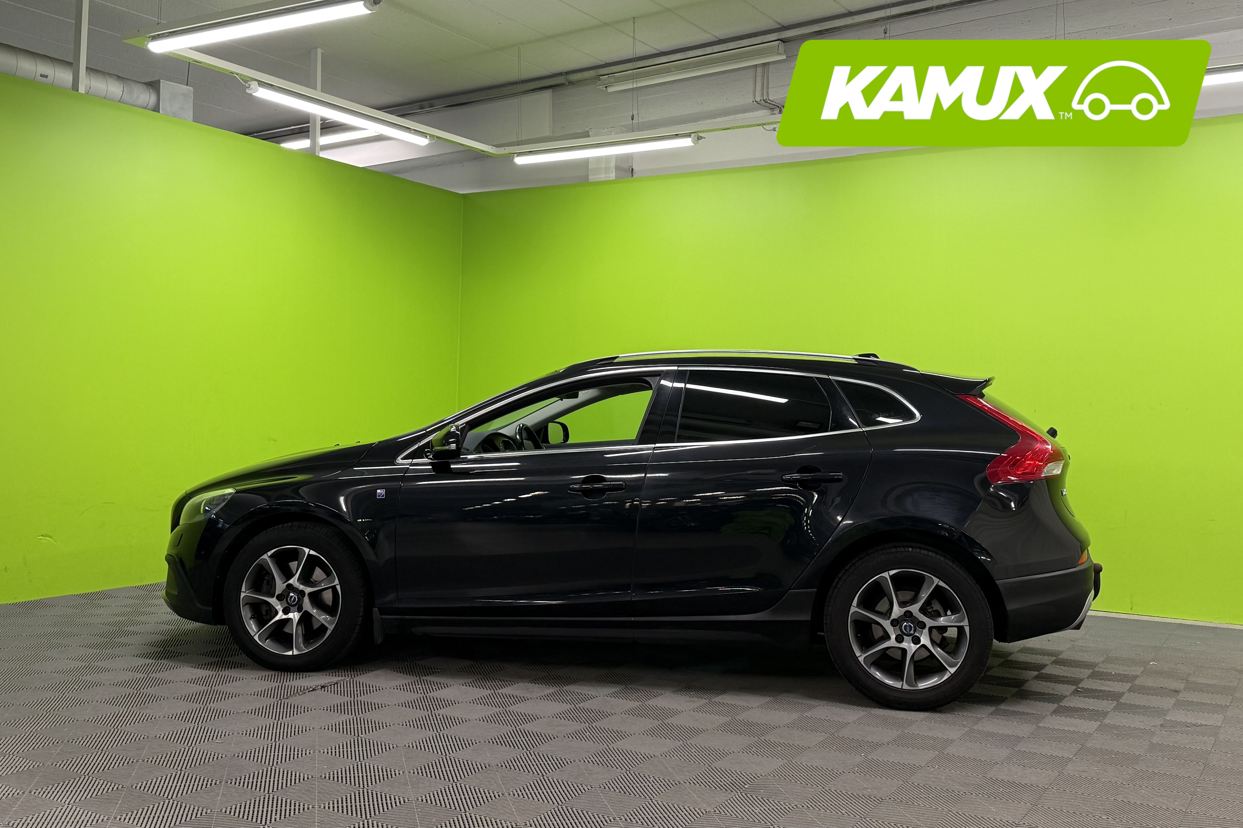 Volvo V40 Cross Country 2015, kuva 5/24
