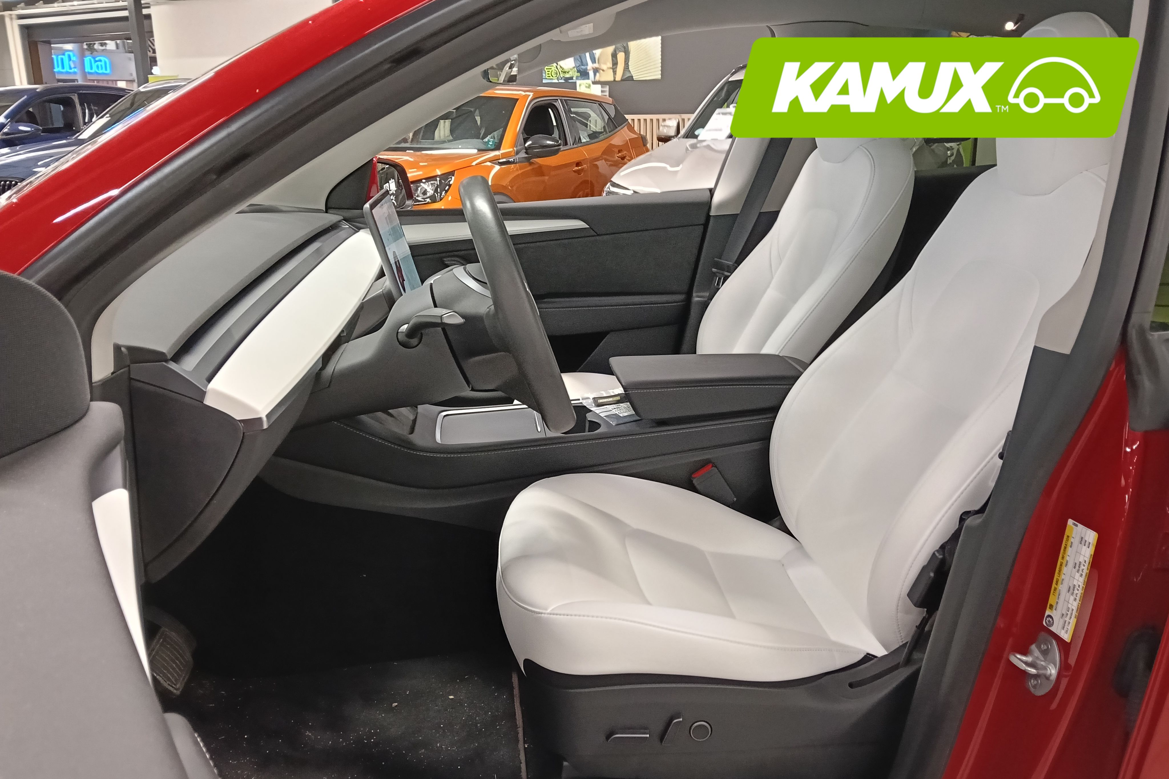 Tesla Model Y 2021, kuva 5/12