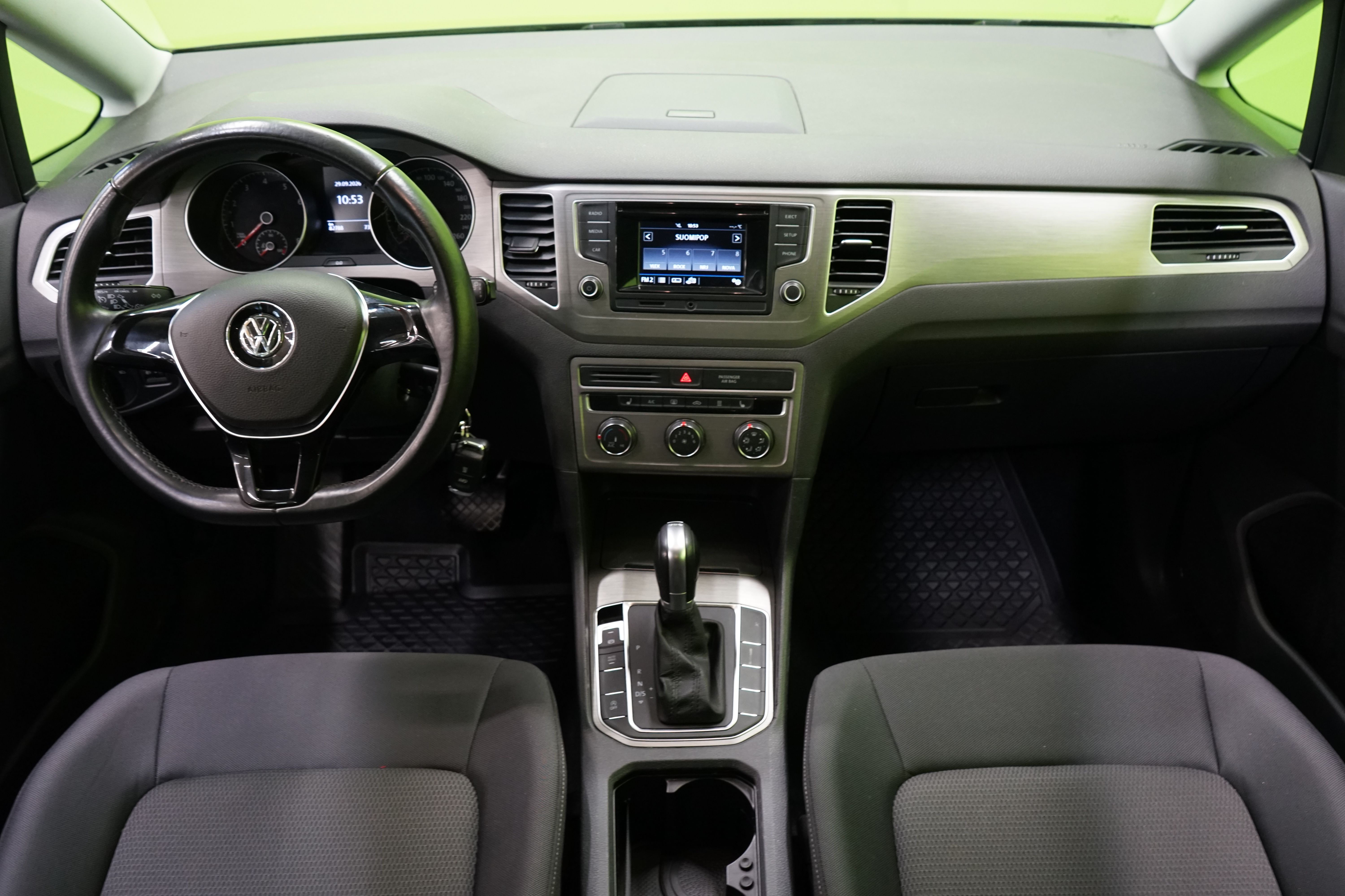Volkswagen Golf Sportsvan 2017, kuva 7/20