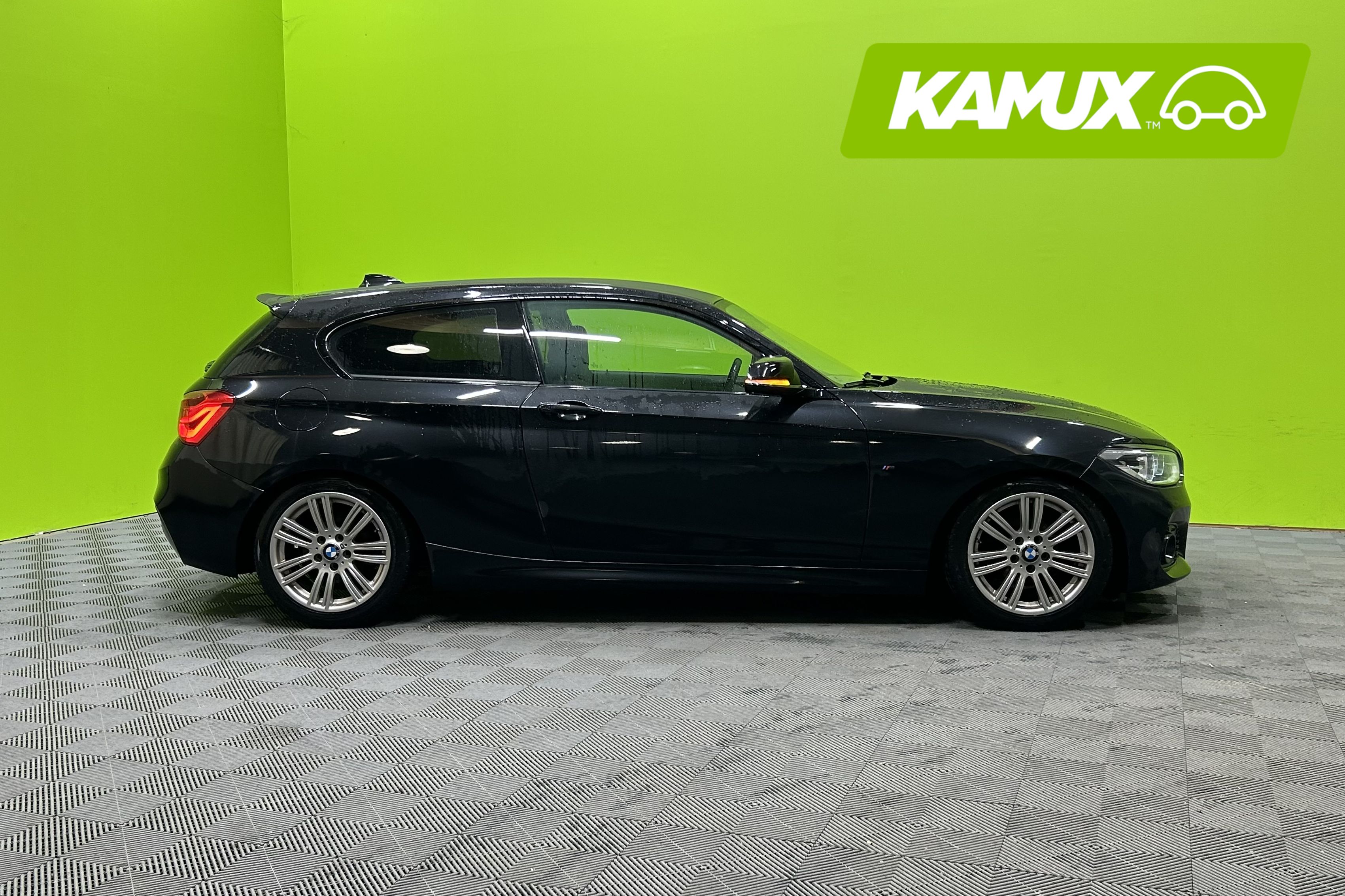 BMW 118 2017, kuva 2/4