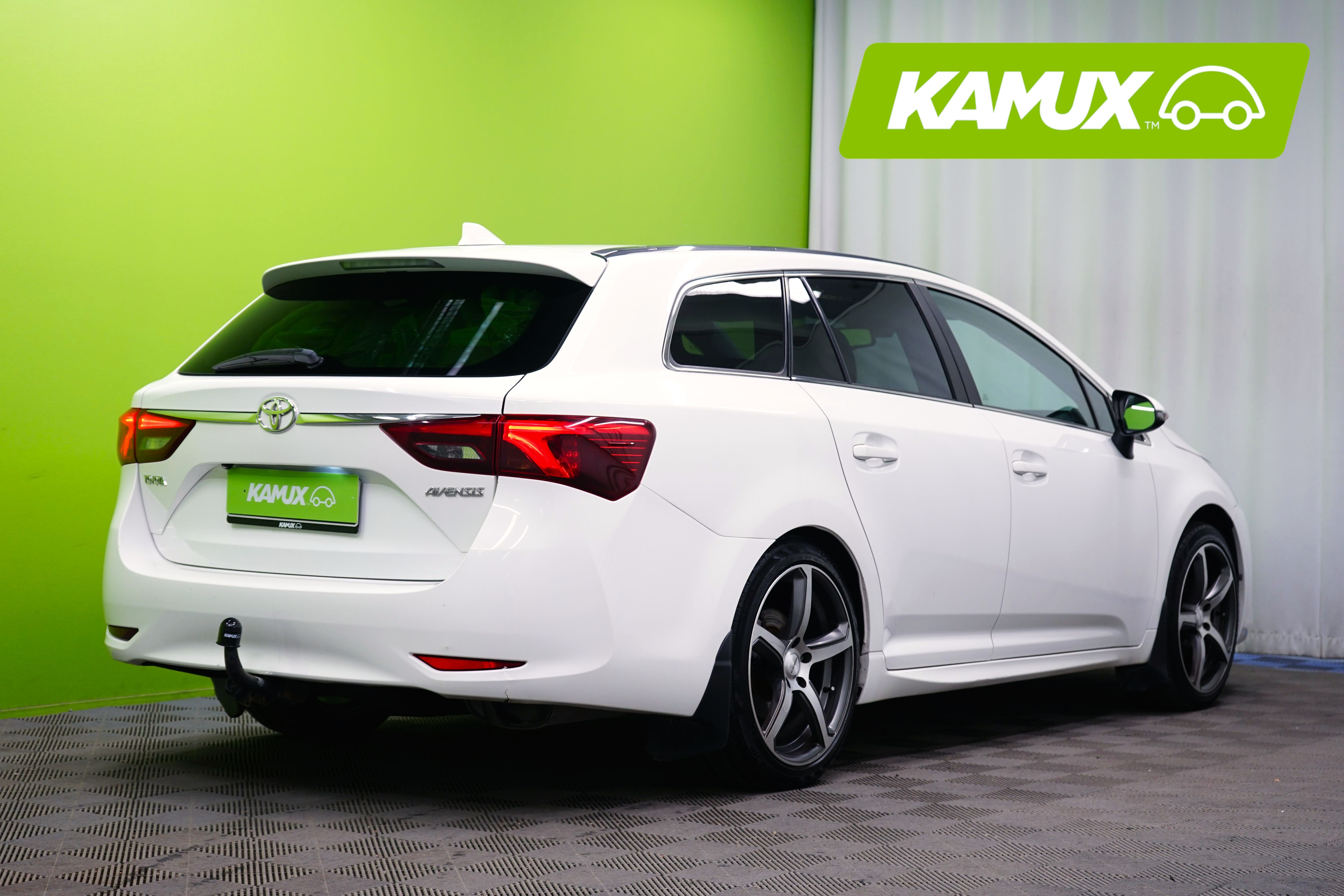 Toyota Avensis 2016, photo 3/18