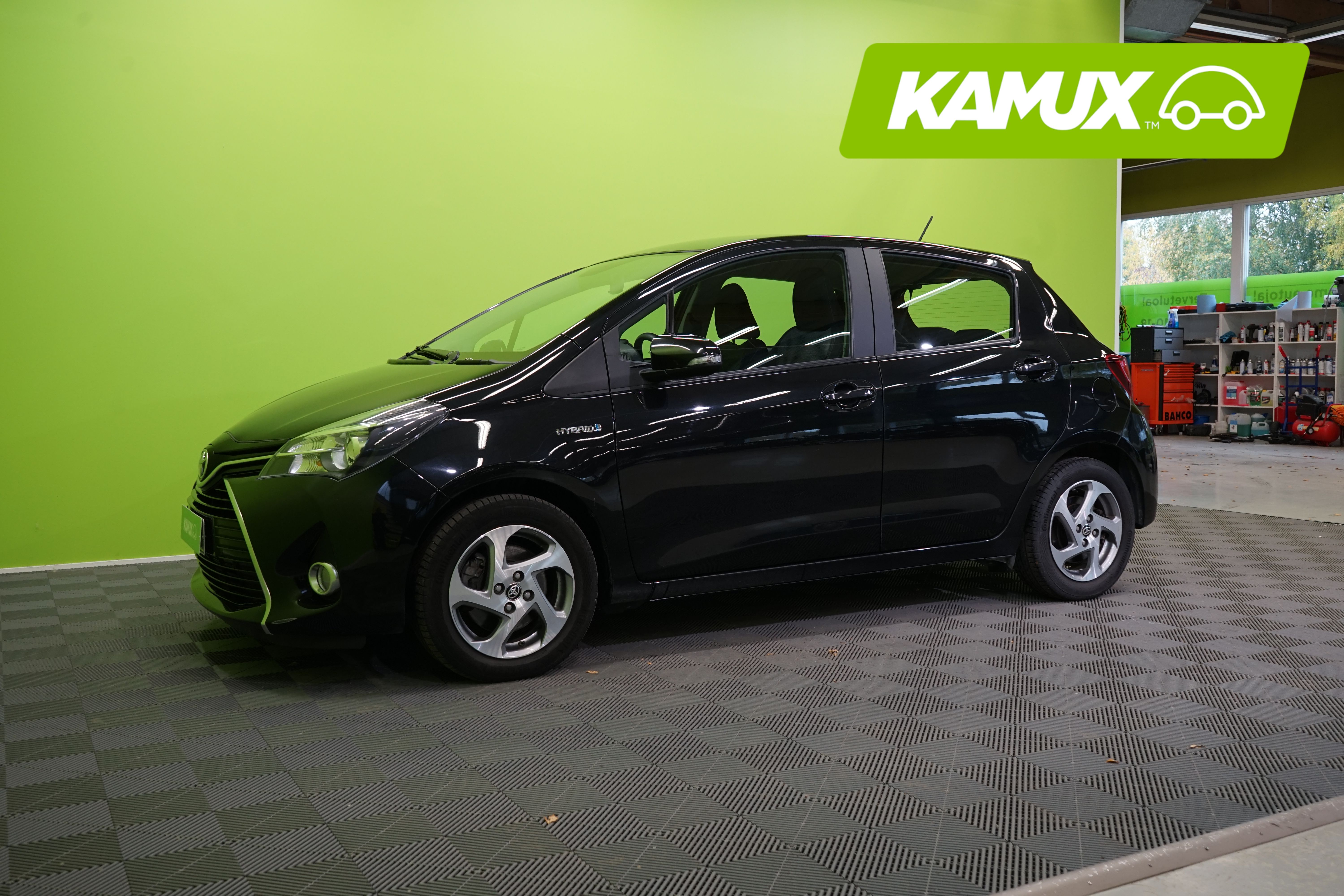Toyota Yaris 1,5 Hybrid Active 5ov 2016, kuva 5/22