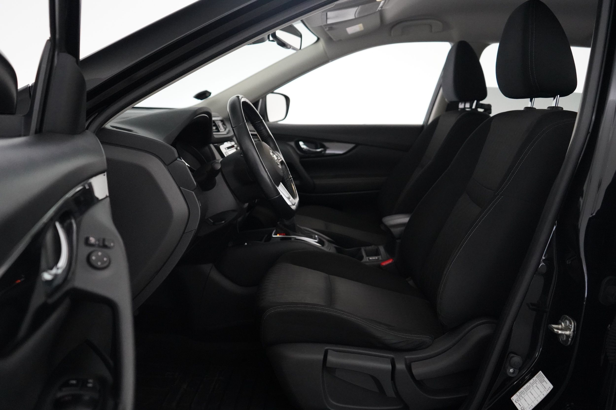 Nissan X-Trail 1.3 DIG-T Visia 2019, kuva 7/19