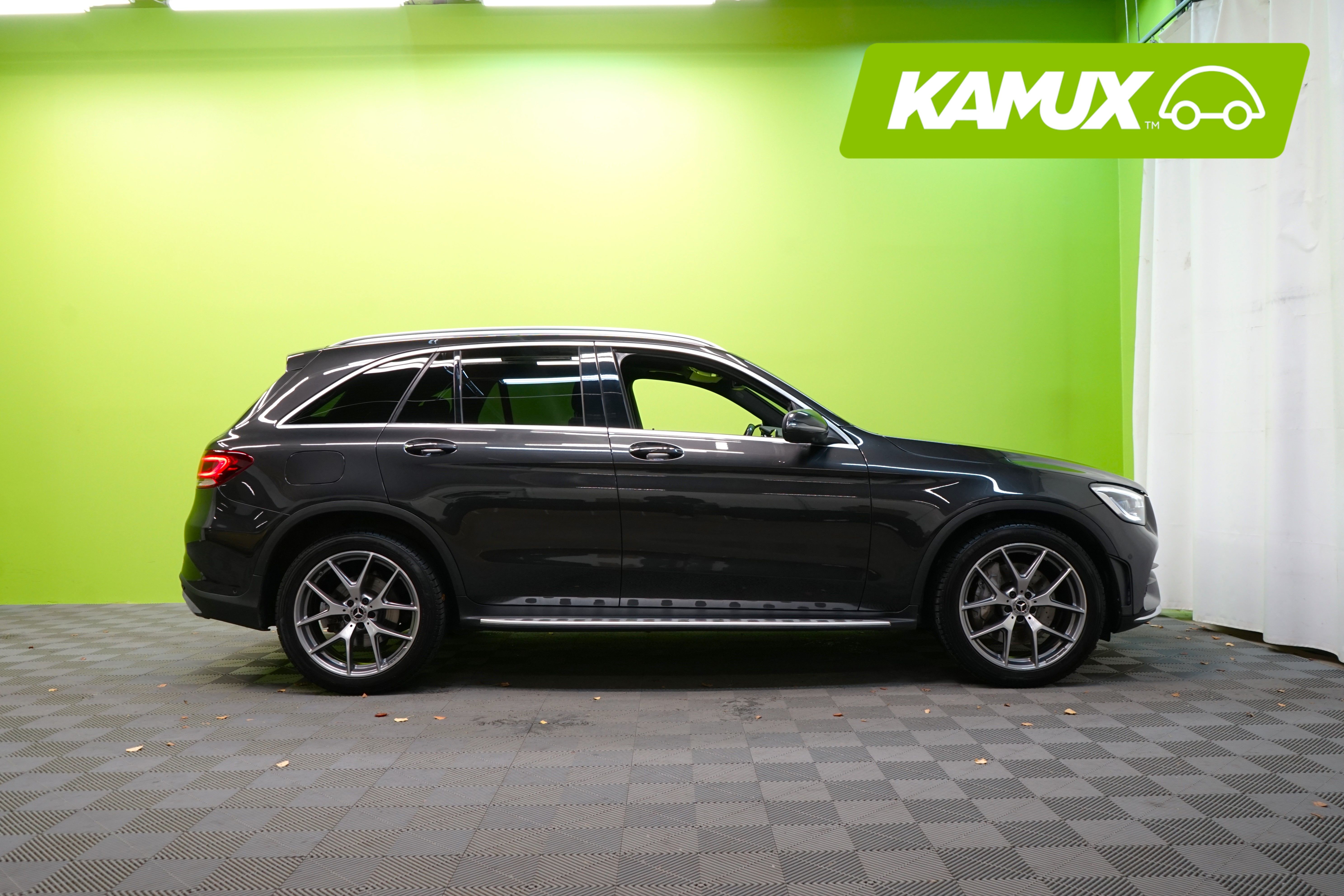 Mercedes-Benz GLC 220 d 4Matic AMG 2020, kuva 2/33