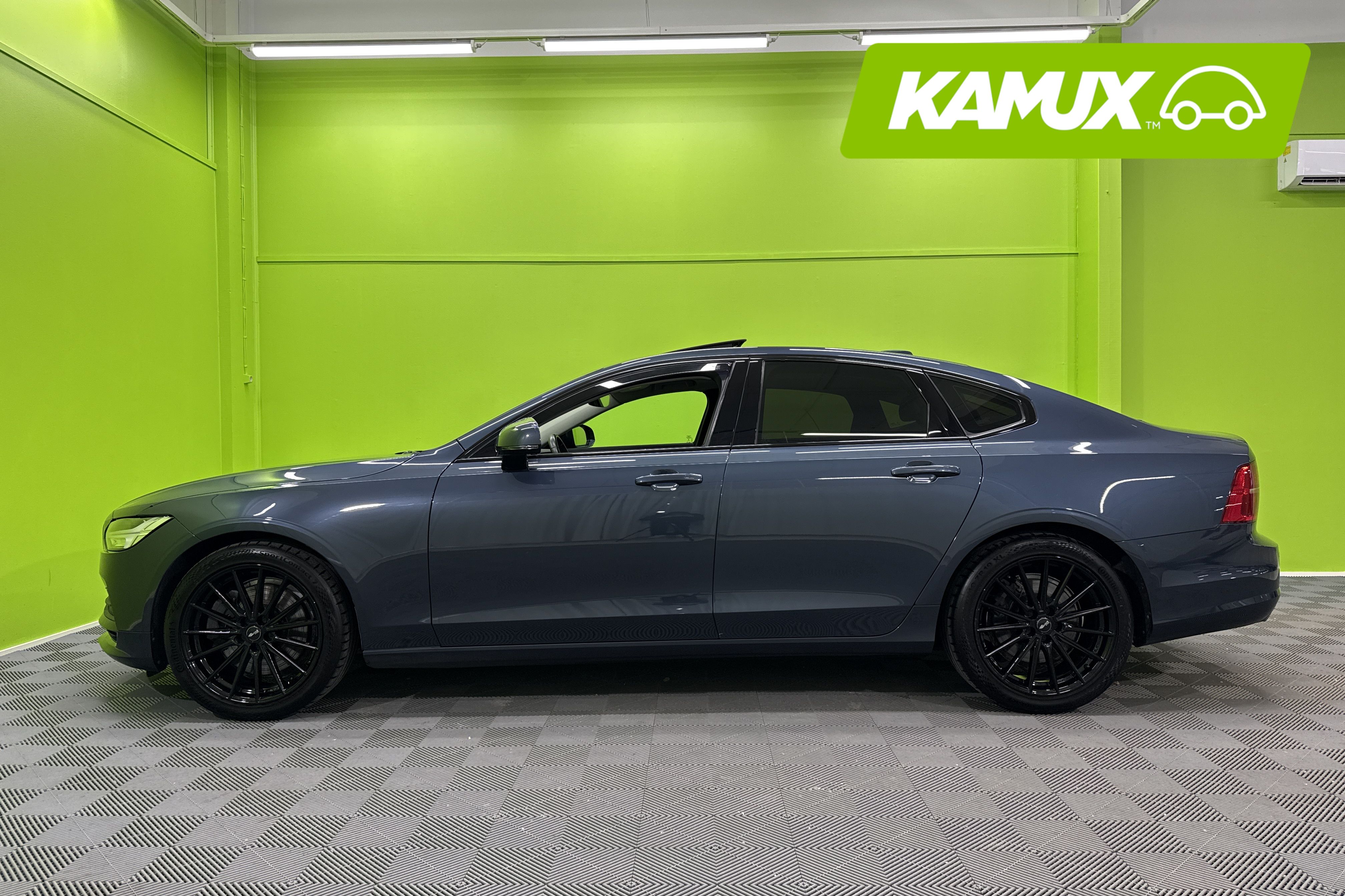 Volvo S90 D5 AWD Momentum Plus 2018, photo 3/24