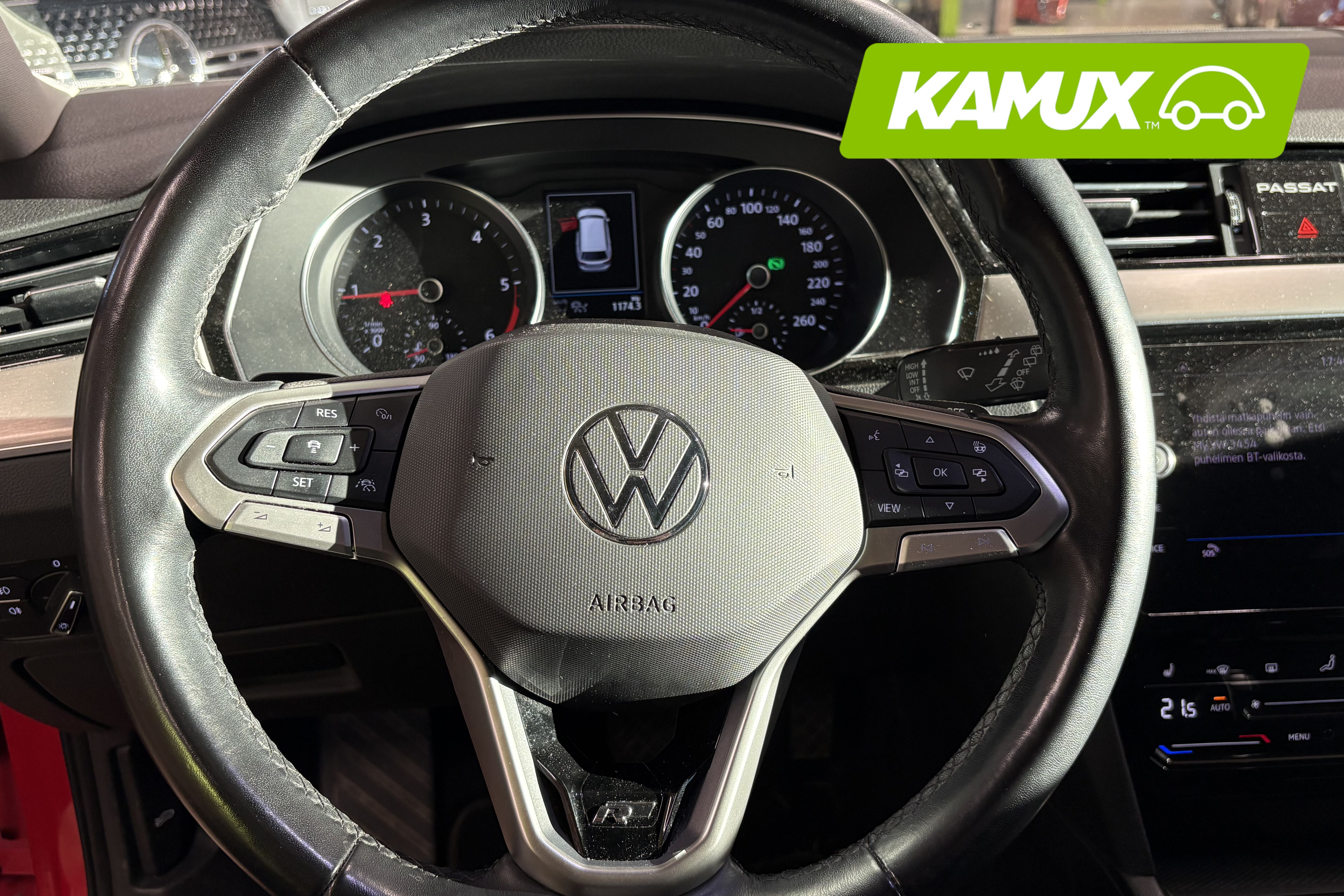 Volkswagen Passat 2021, photo 4/7