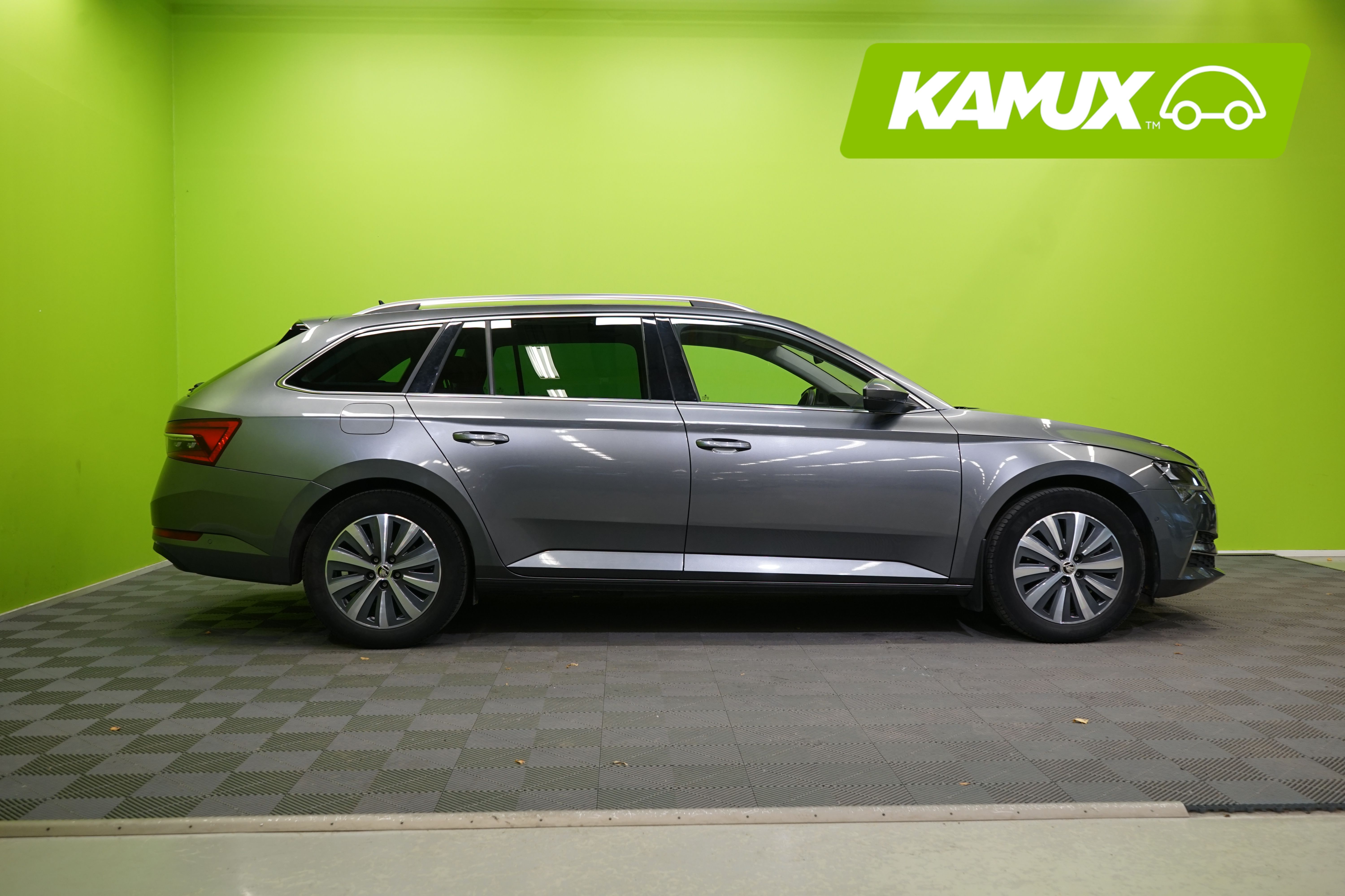 Skoda Superb Combi 1.4 TSI Style iV 2024, kuva 2/25