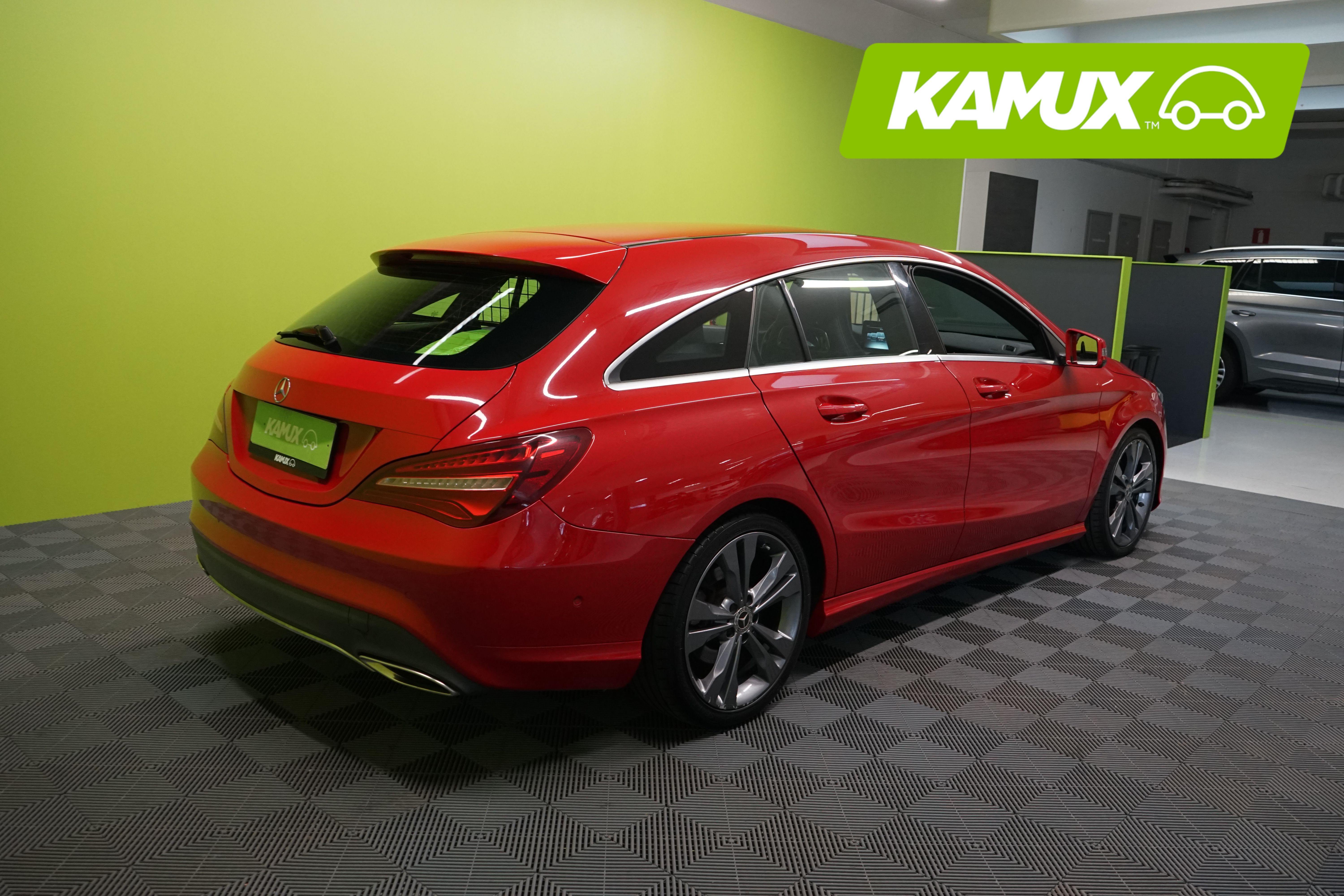 Mercedes-Benz CLA 180 A Shooting Brake 2017, photo 3/24