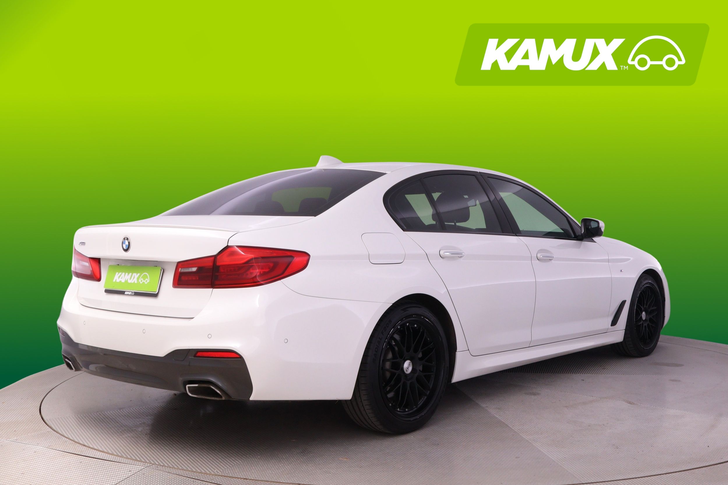 BMW 520 2018, kuva 4/30
