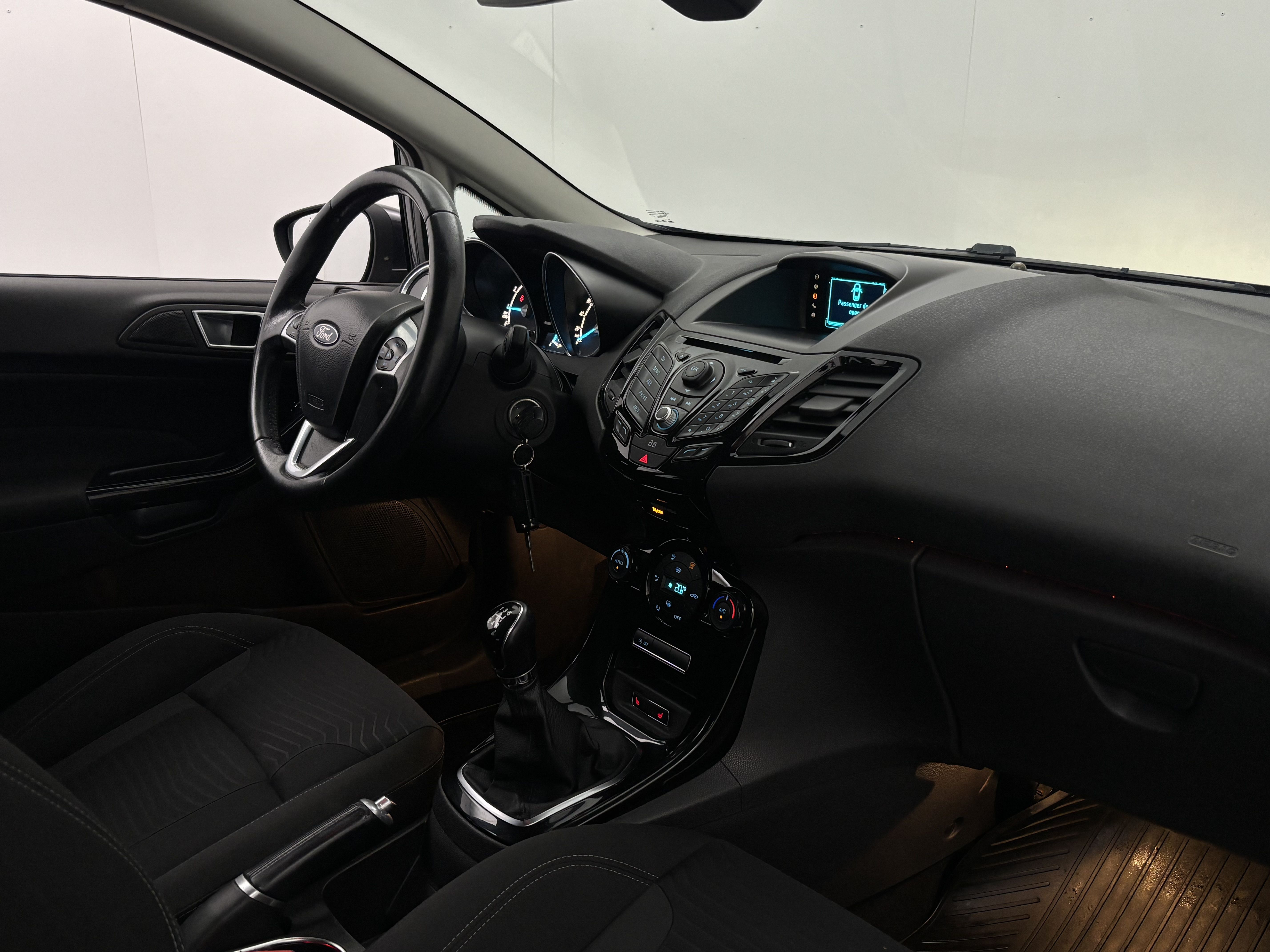 Ford Fiesta 2014, kuva 7/24