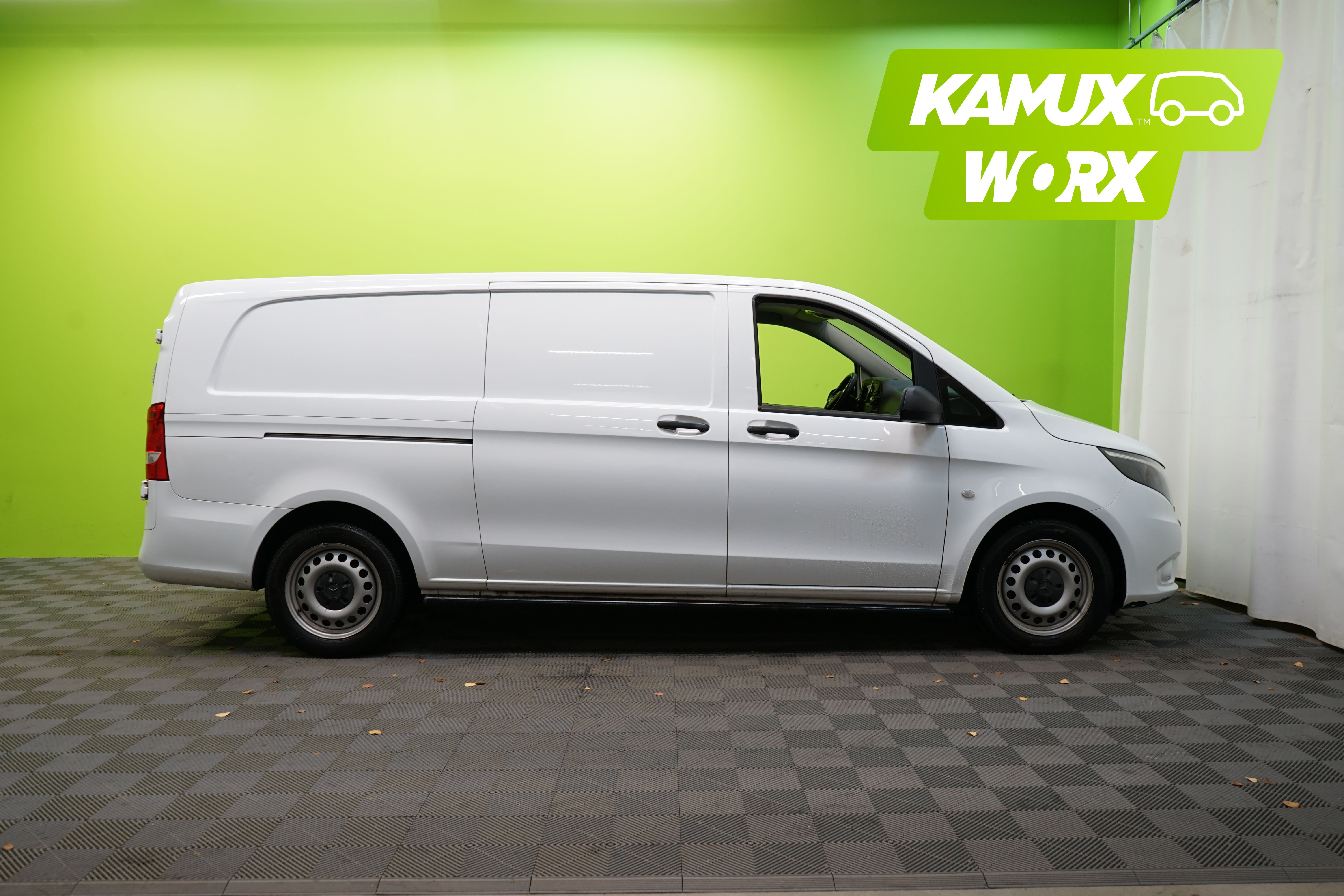 Mercedes-Benz Vito 114 CDI 4x4 Pitkä 2021, kuva 2/22