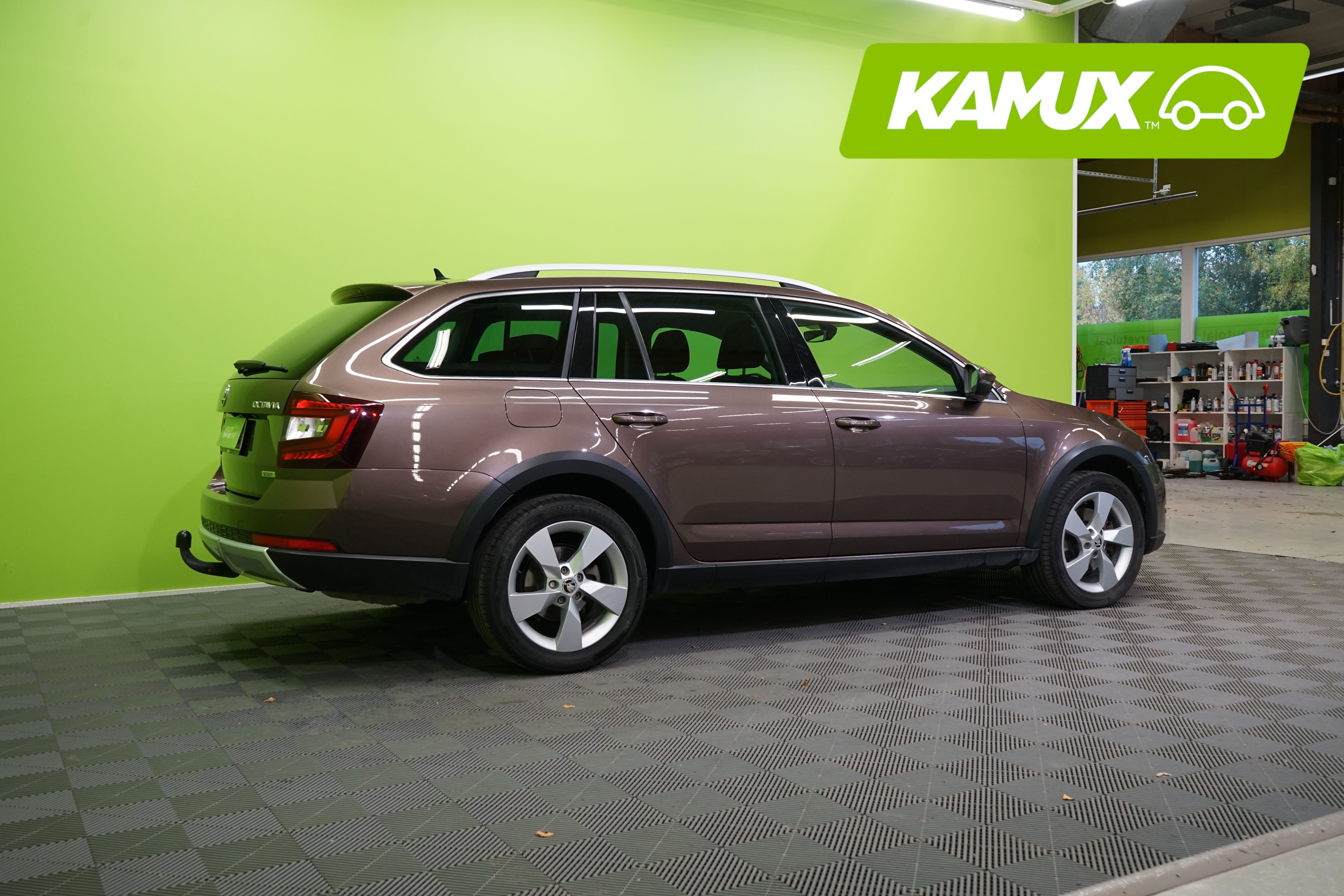 Skoda Octavia 1.8 TSI Scout 4x4 2018, kuva 3/24