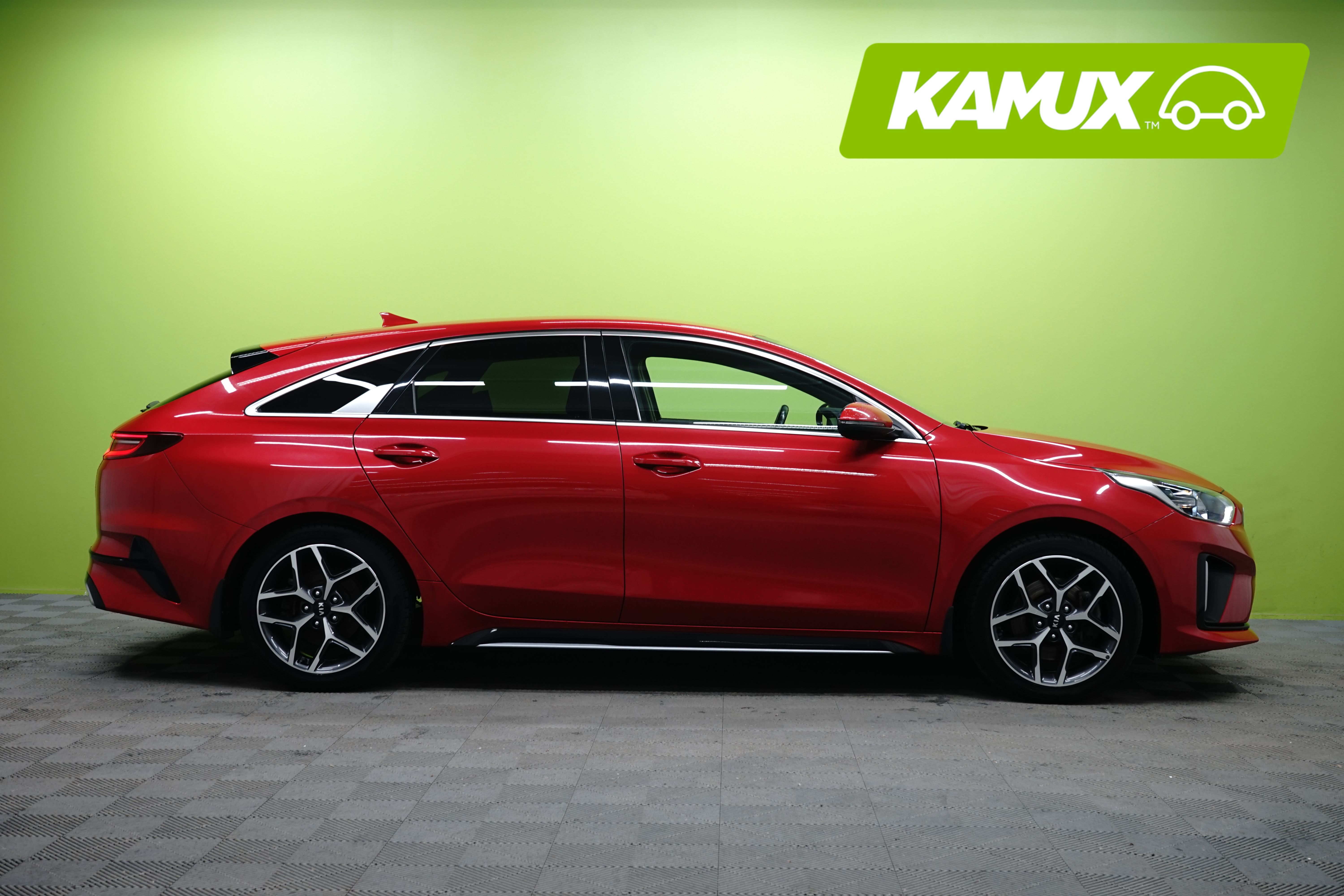 Kia ProCeed 1,4 T-GDI 140hv GT-Line DCT 2020, kuva 2/19