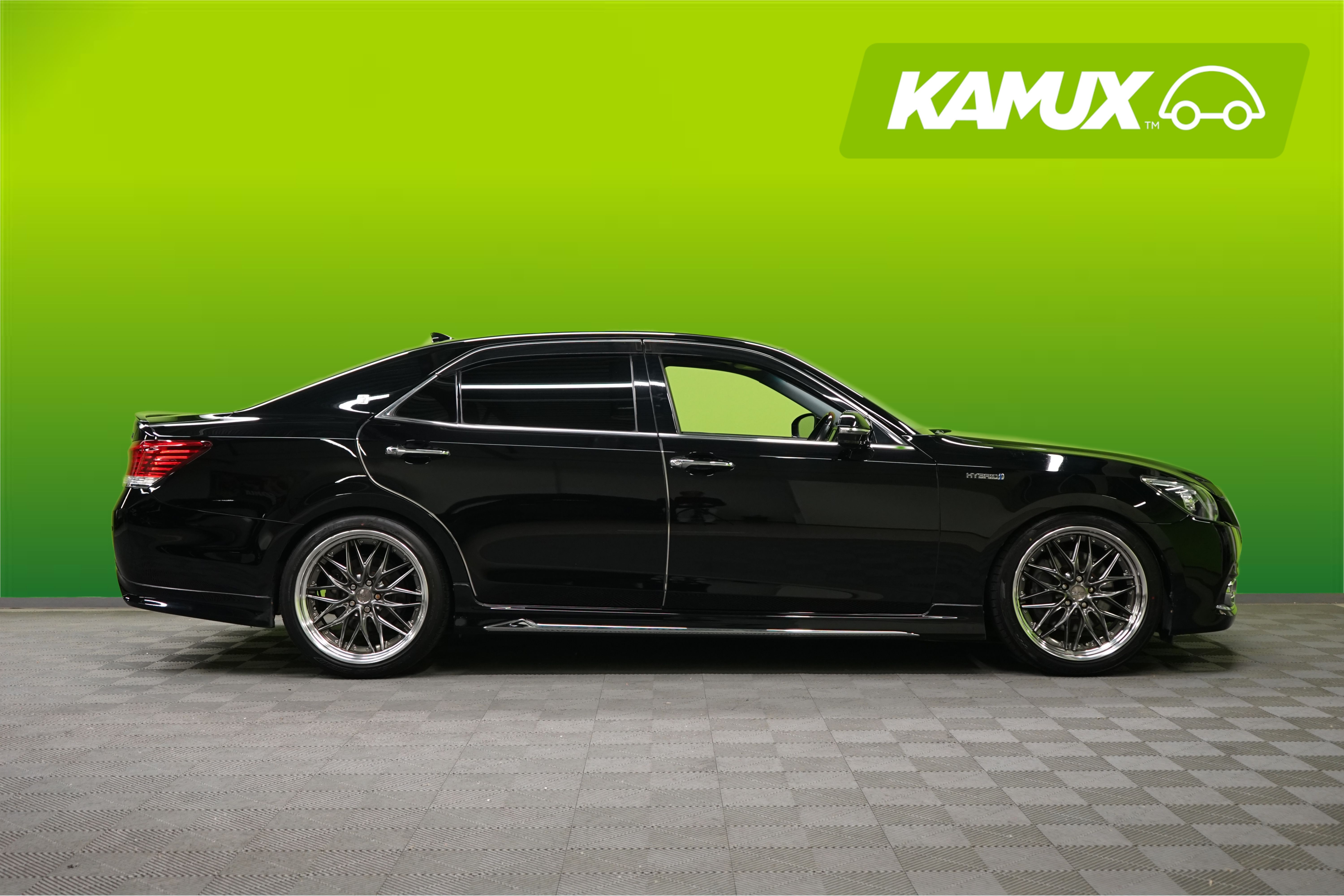 Toyota Crown 3.5 Hybrid GWS214 Majesta 2013, photo 2/27