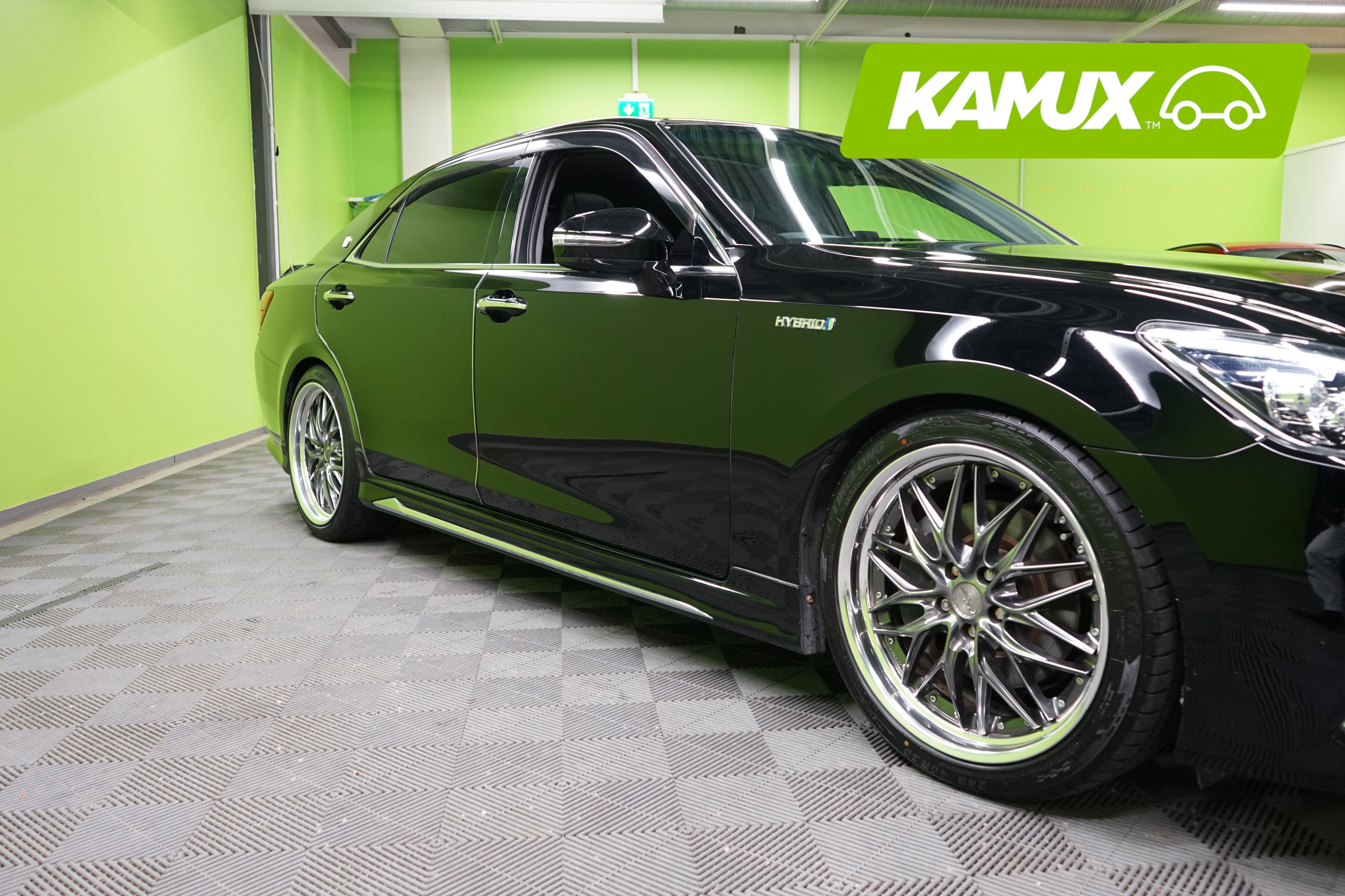 Toyota Crown 3.5 Hybrid GWS214 Majesta 2013, photo 6/27