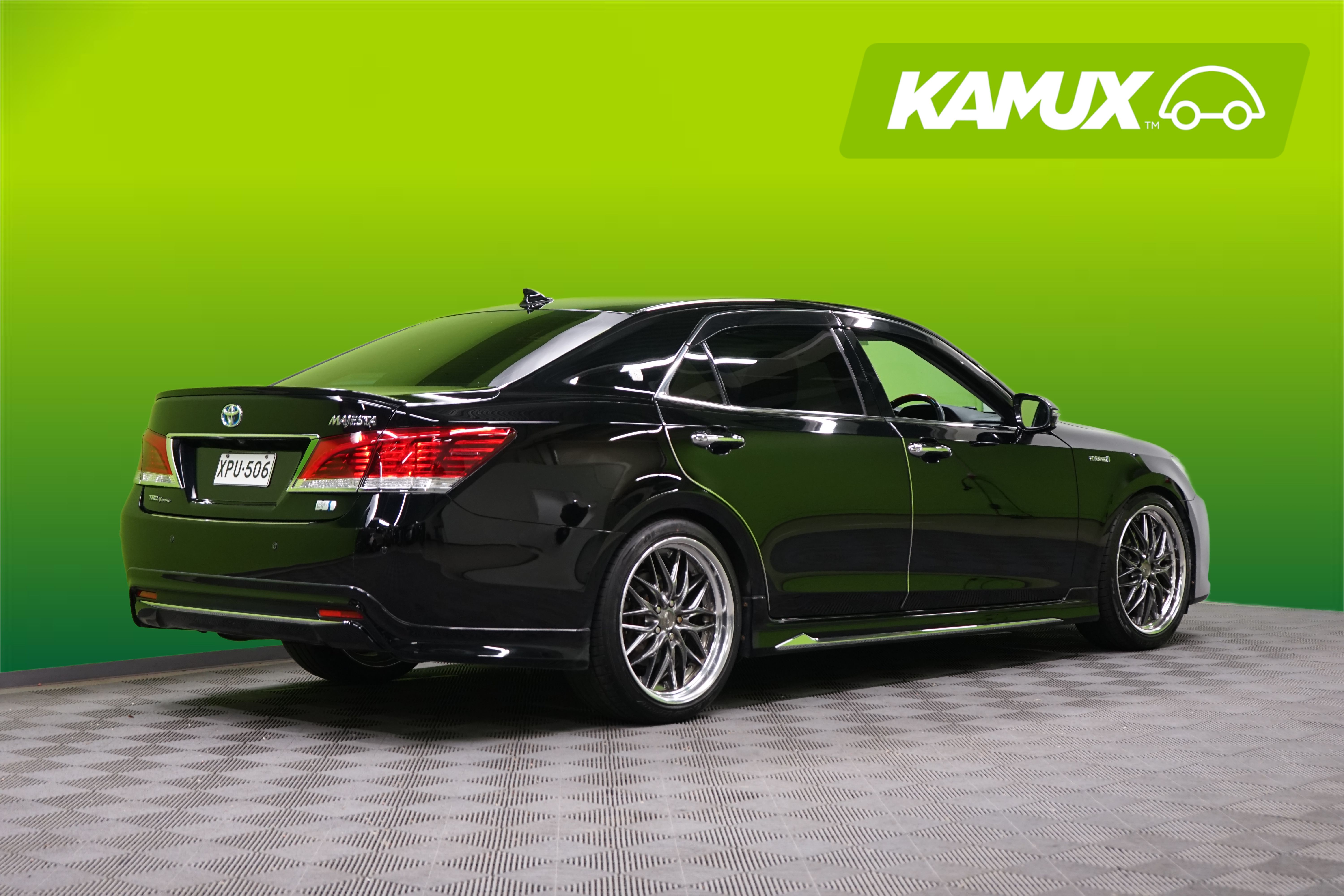 Toyota Crown 3.5 Hybrid GWS214 Majesta 2013, photo 3/27