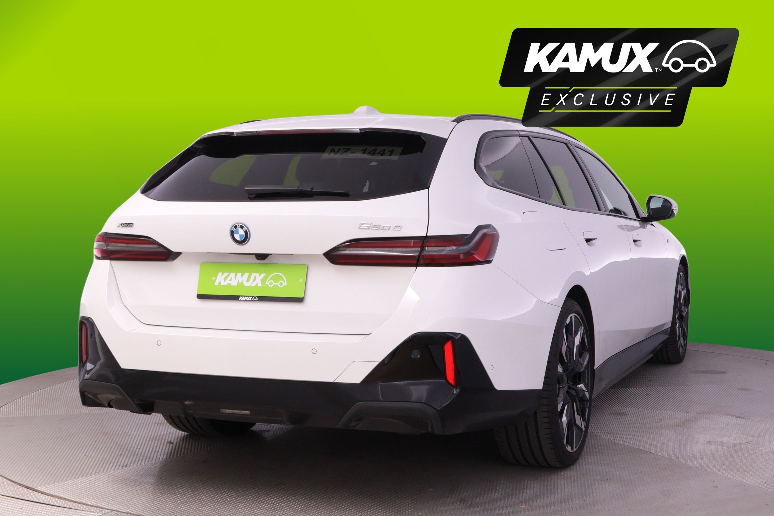 BMW 550 2025, kuva 3/27