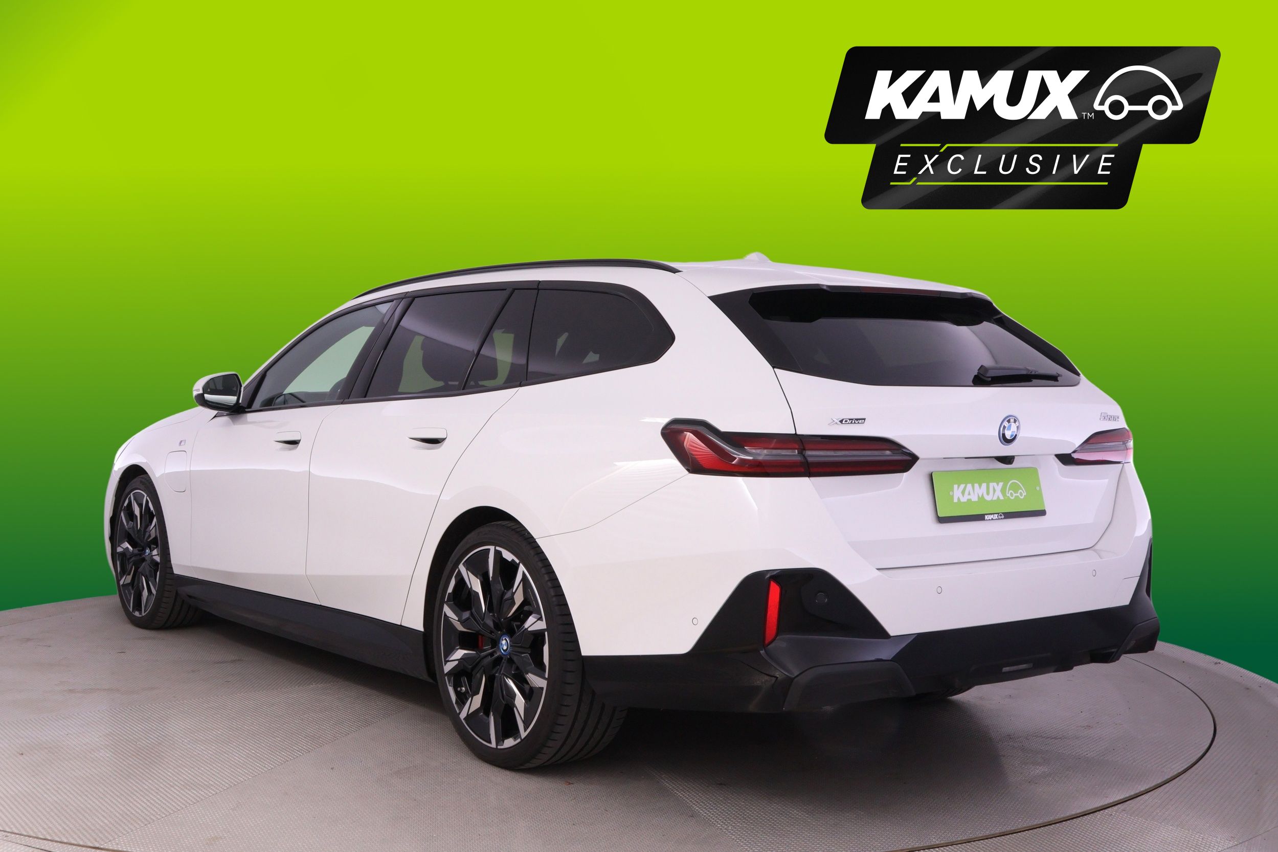 BMW 550 2025, kuva 4/27