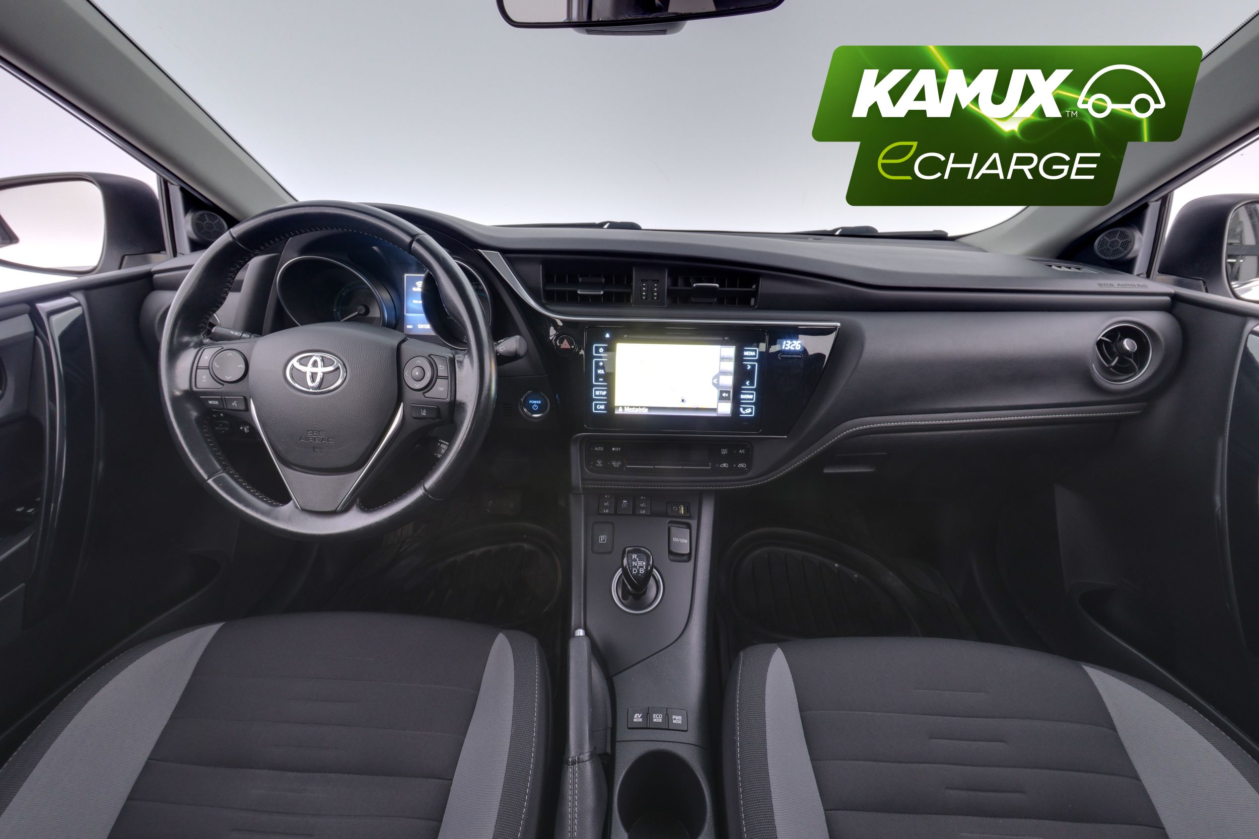 Toyota Auris 2018, photo 7/21