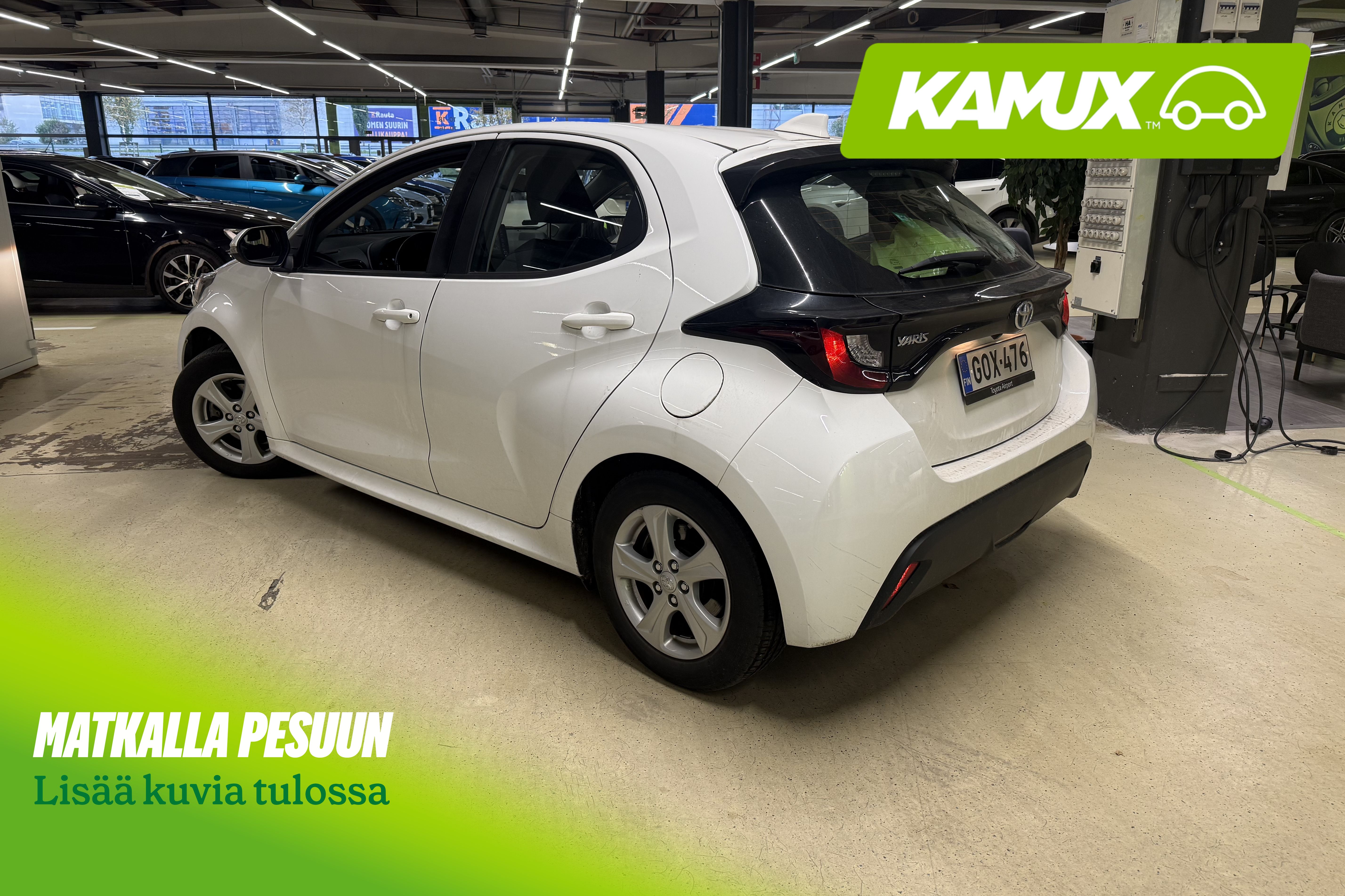 Toyota Yaris 1,5 Hybrid Active 2021, kuva 2/5
