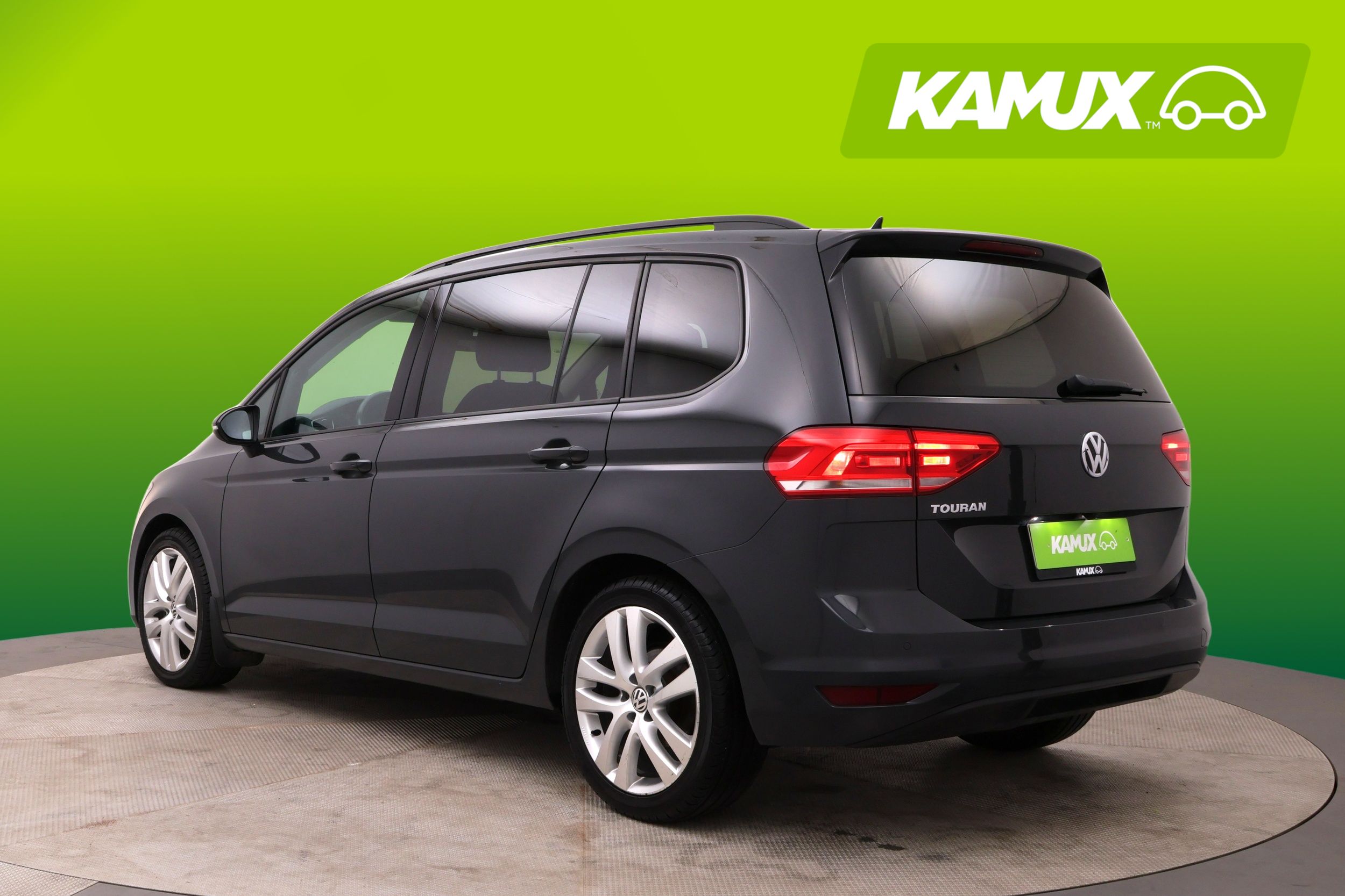 Volkswagen Touran 2020, bild 4/23
