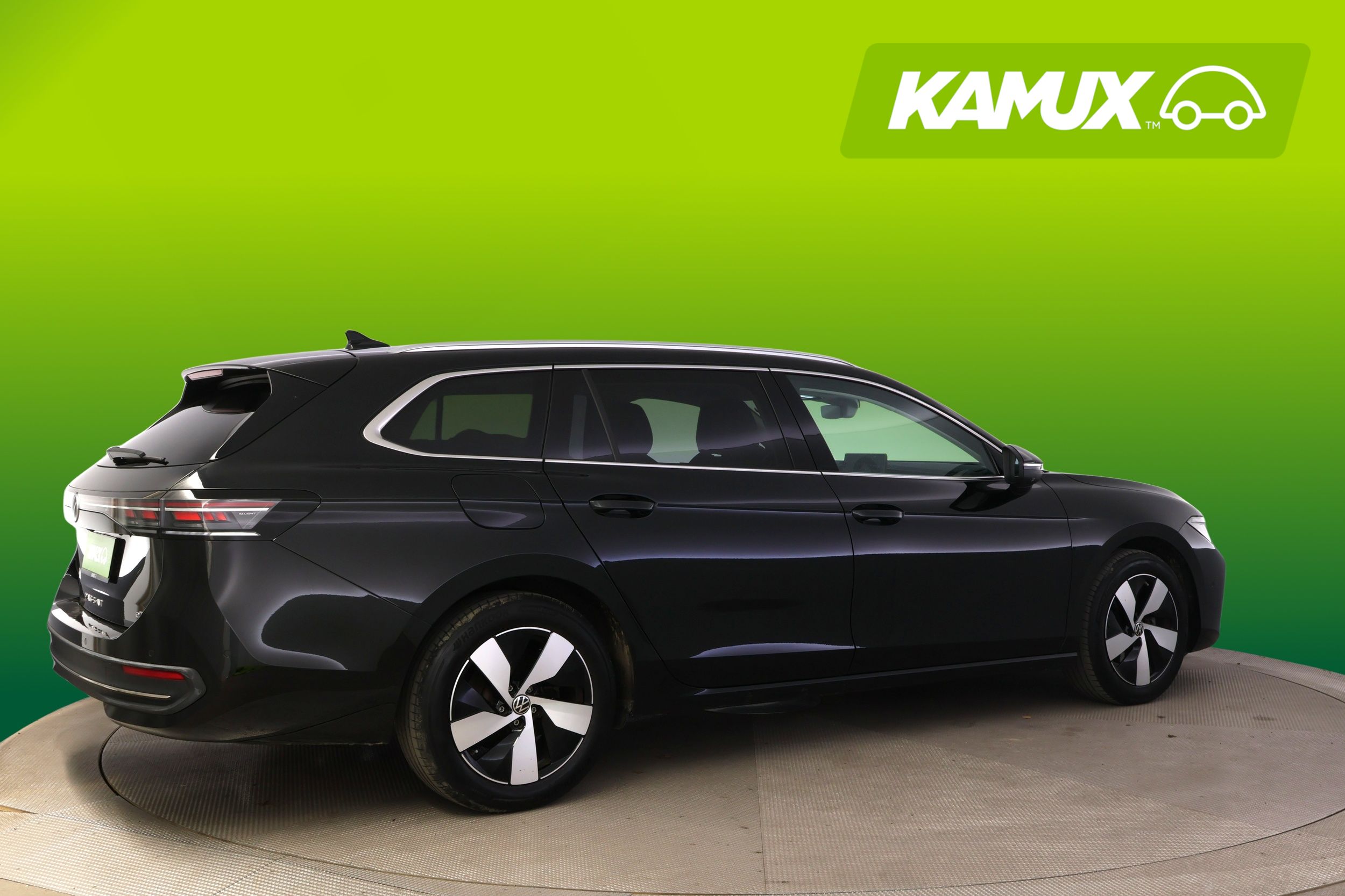 Volkswagen Passat 1.5 eTSI Business 2024, photo 2/35