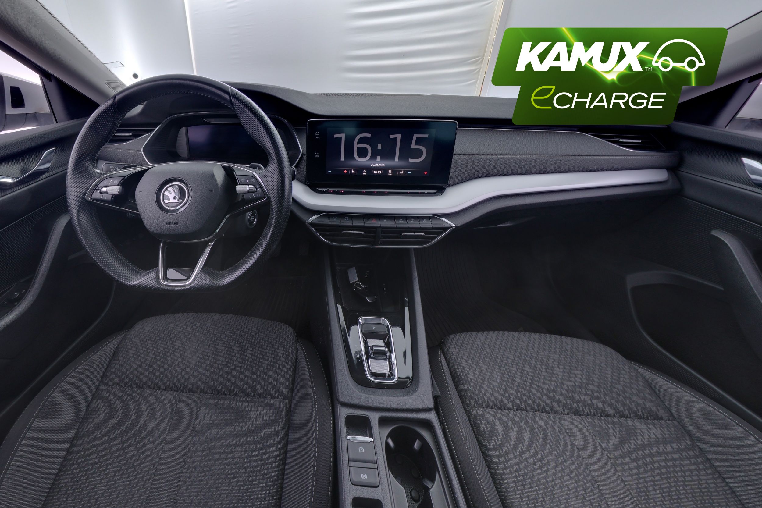 Skoda Octavia 2021, photo 7/30