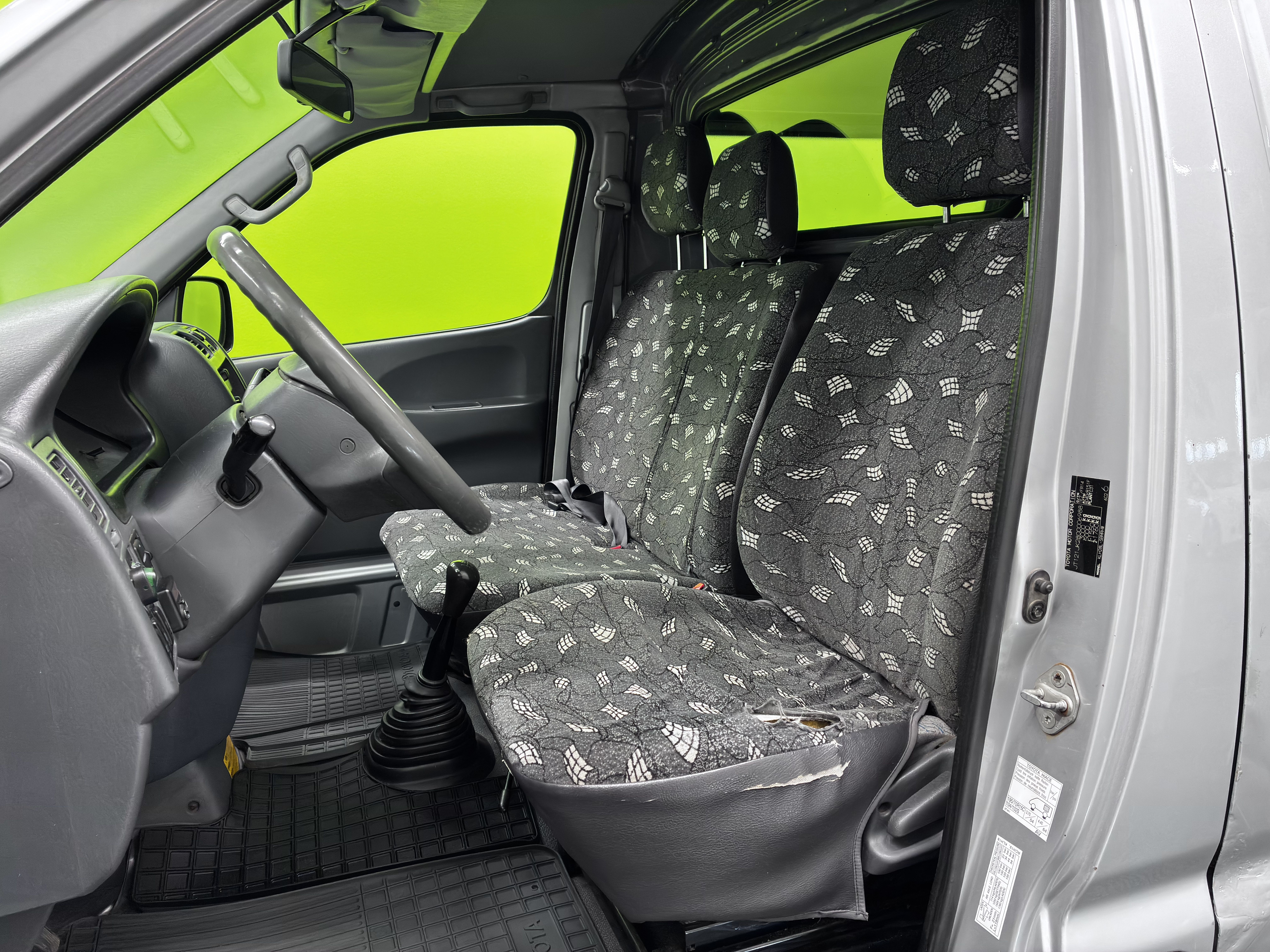 Toyota Hiace 2.5TD 4x4 2005, bild 7/17