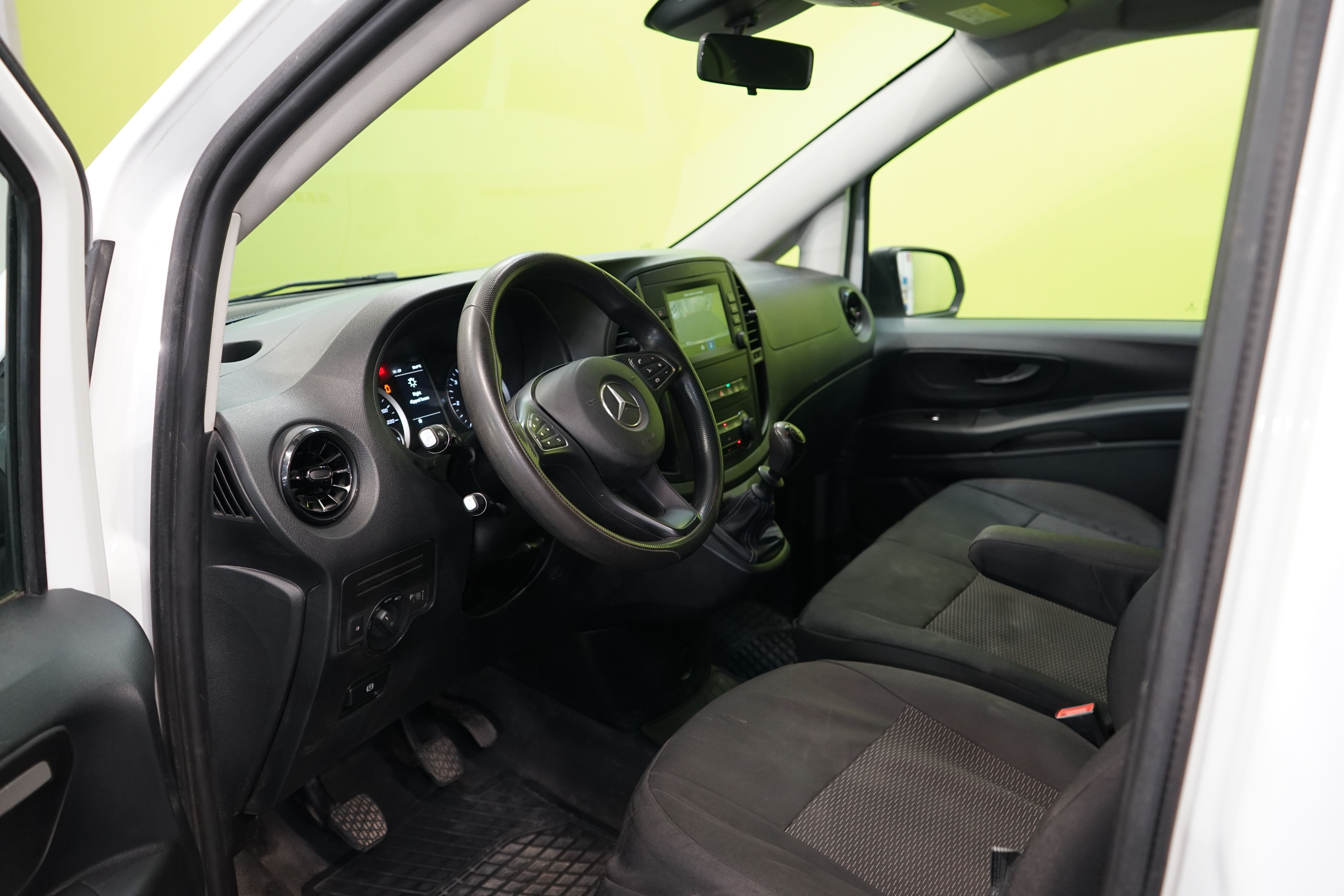 Mercedes-Benz Vito 2020, bild 7/15